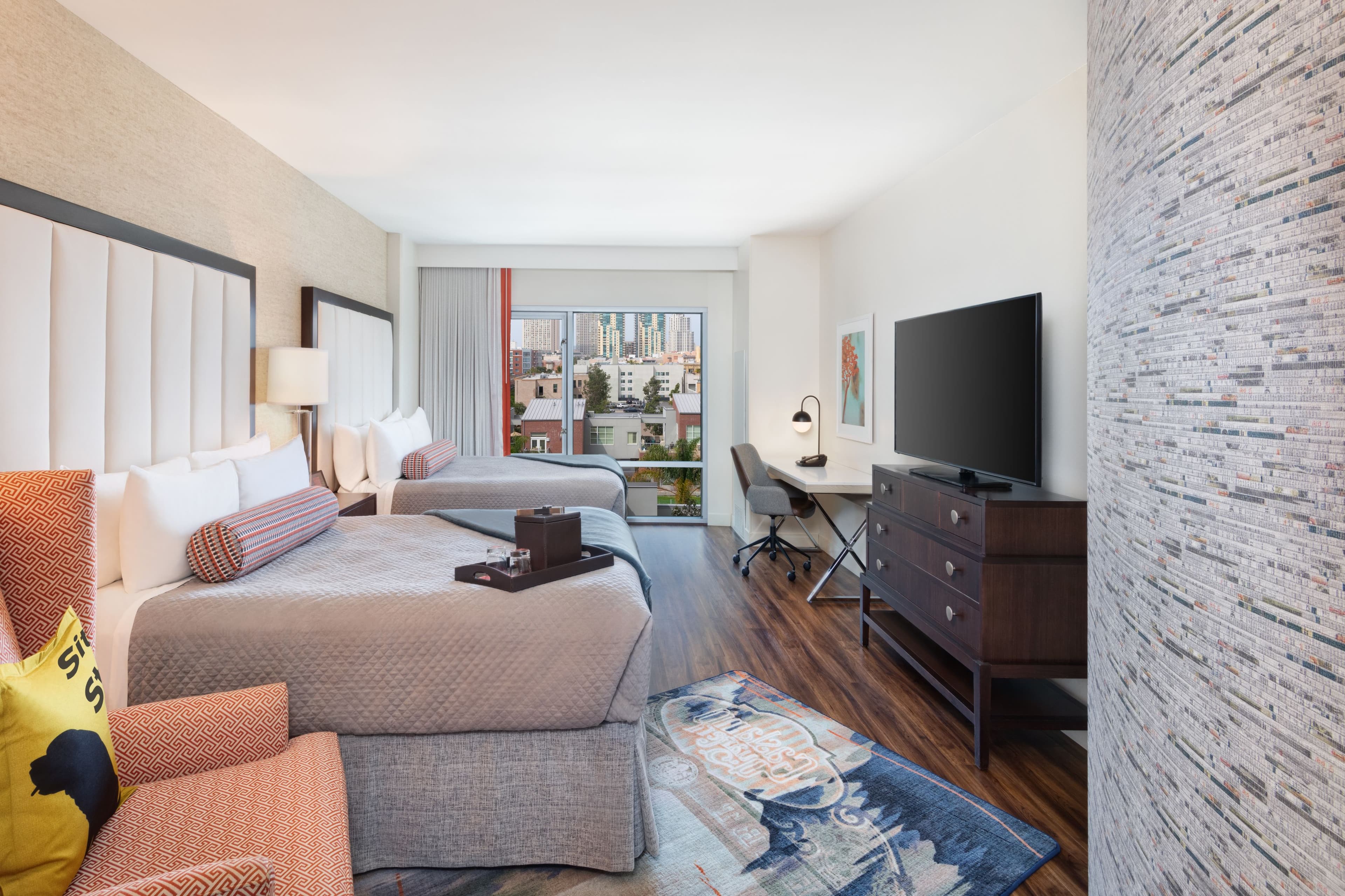 Hotel Indigo San Diego-Gaslamp Quarter — 10