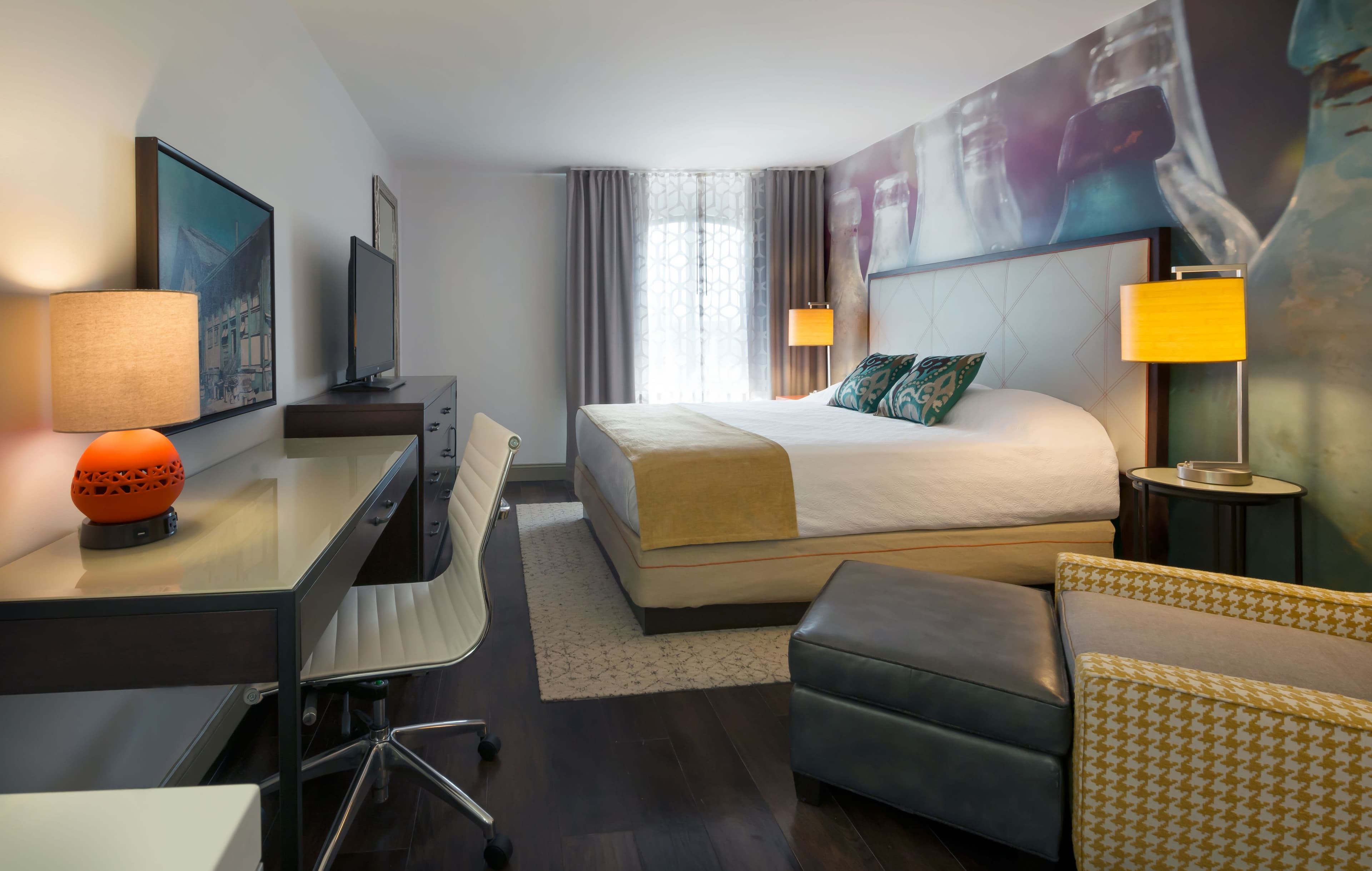 Hotel Indigo Savannah Historic District — 11