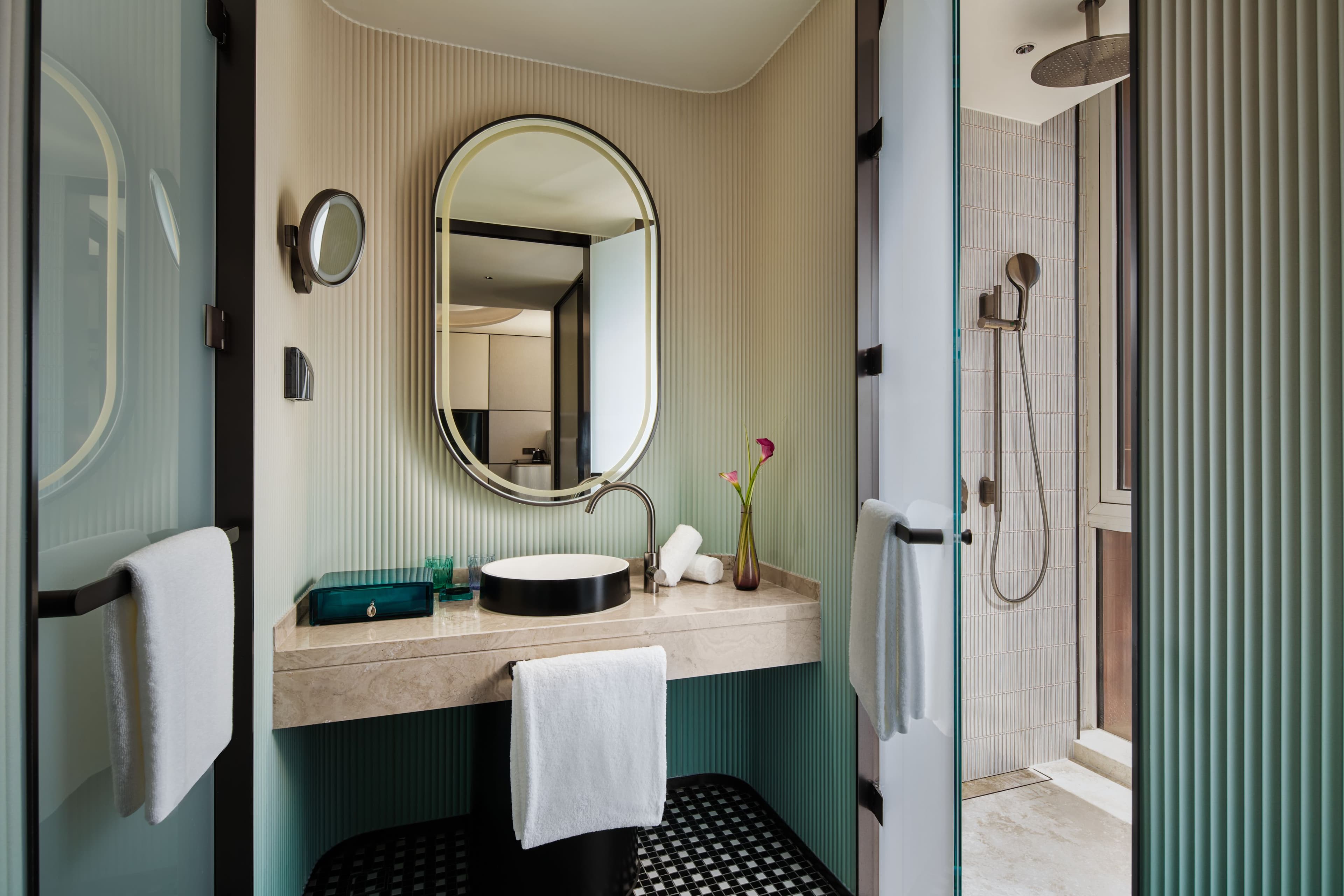 Hotel Indigo Shanghai Harbour City — 8