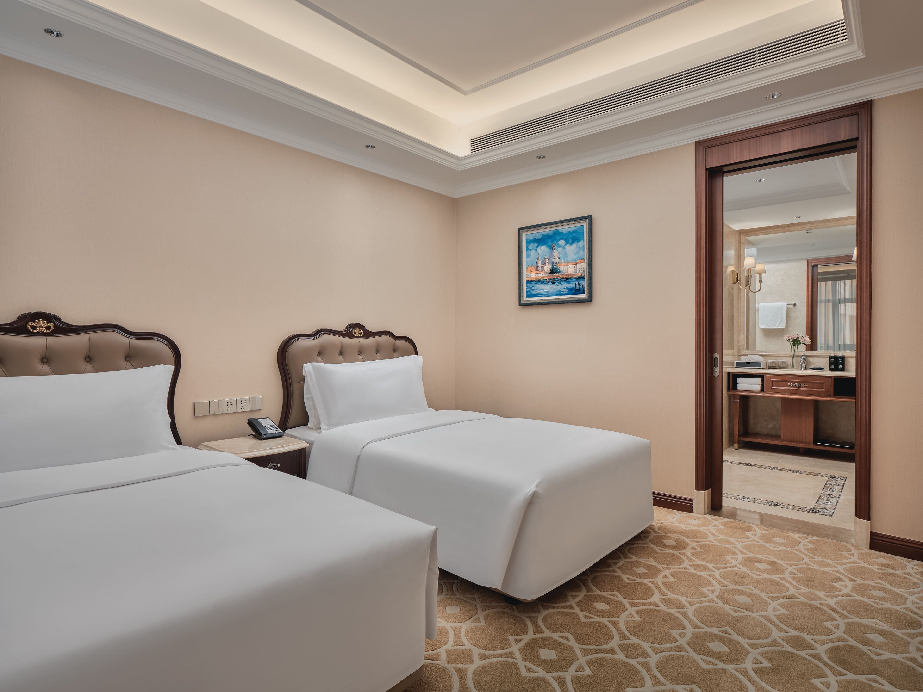 Hotel Indigo Shenzhen Overseas Chinese Town — 33