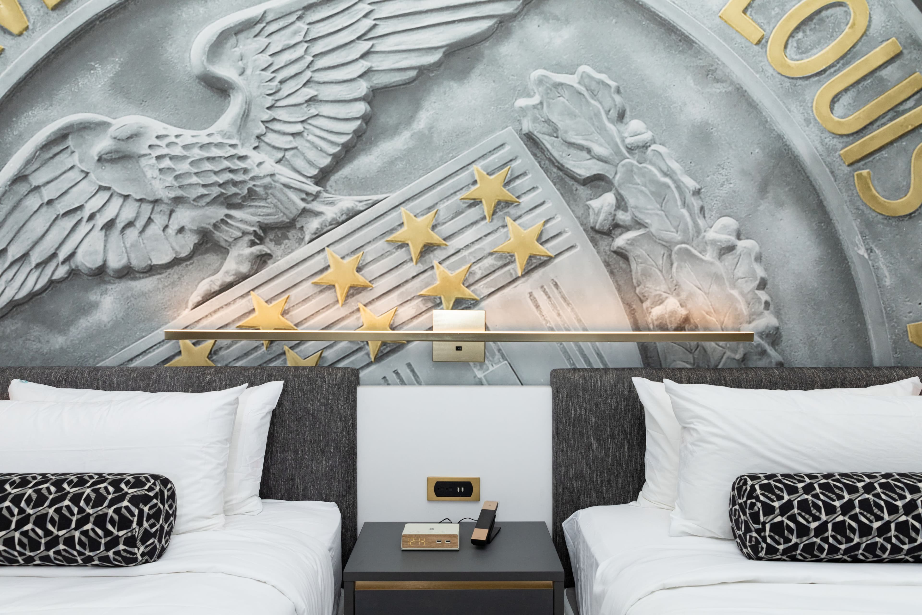 Hotel Indigo St. Louis - Downtown — 12