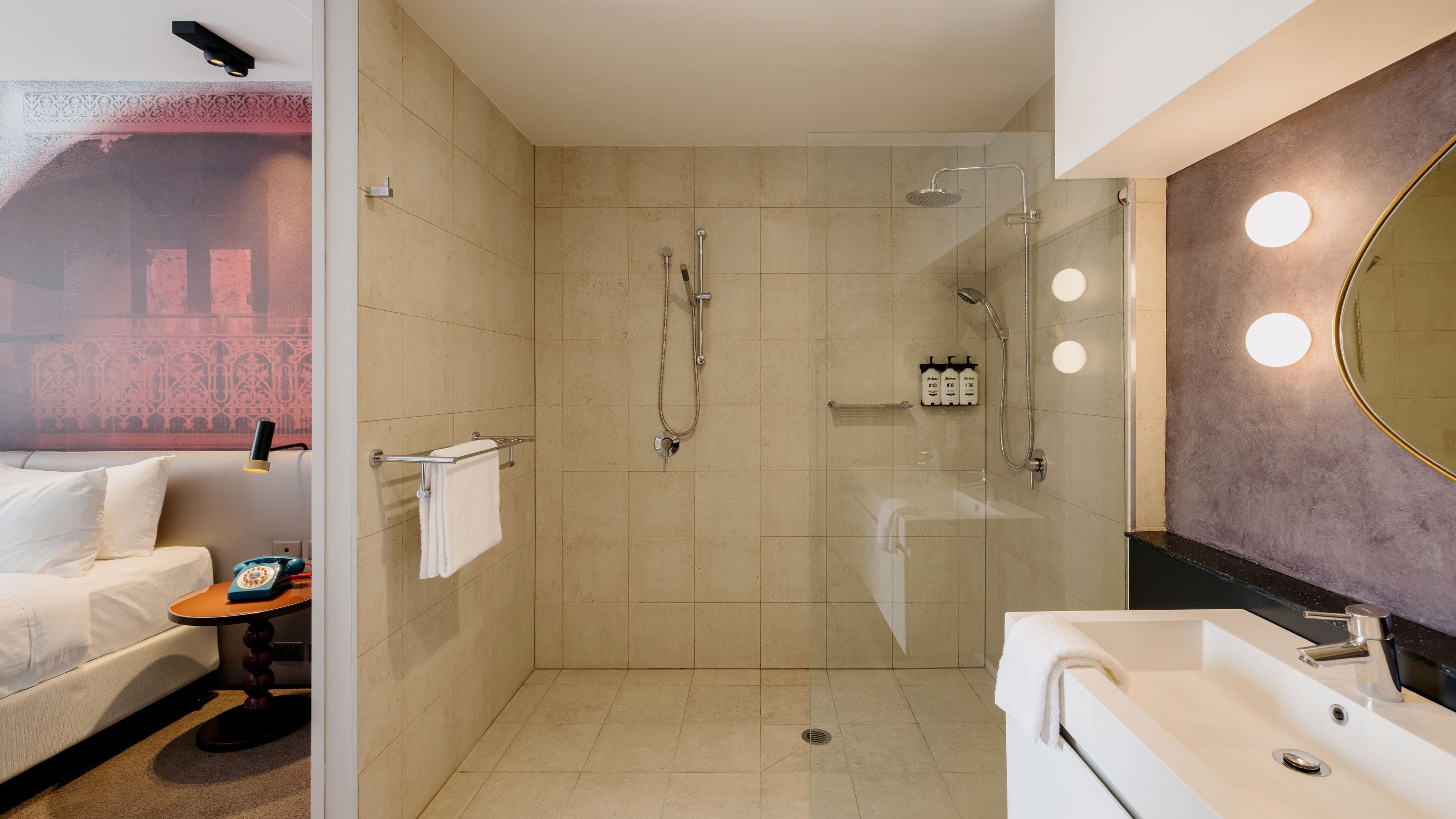 Hotel Indigo Sydney Potts Point — 11