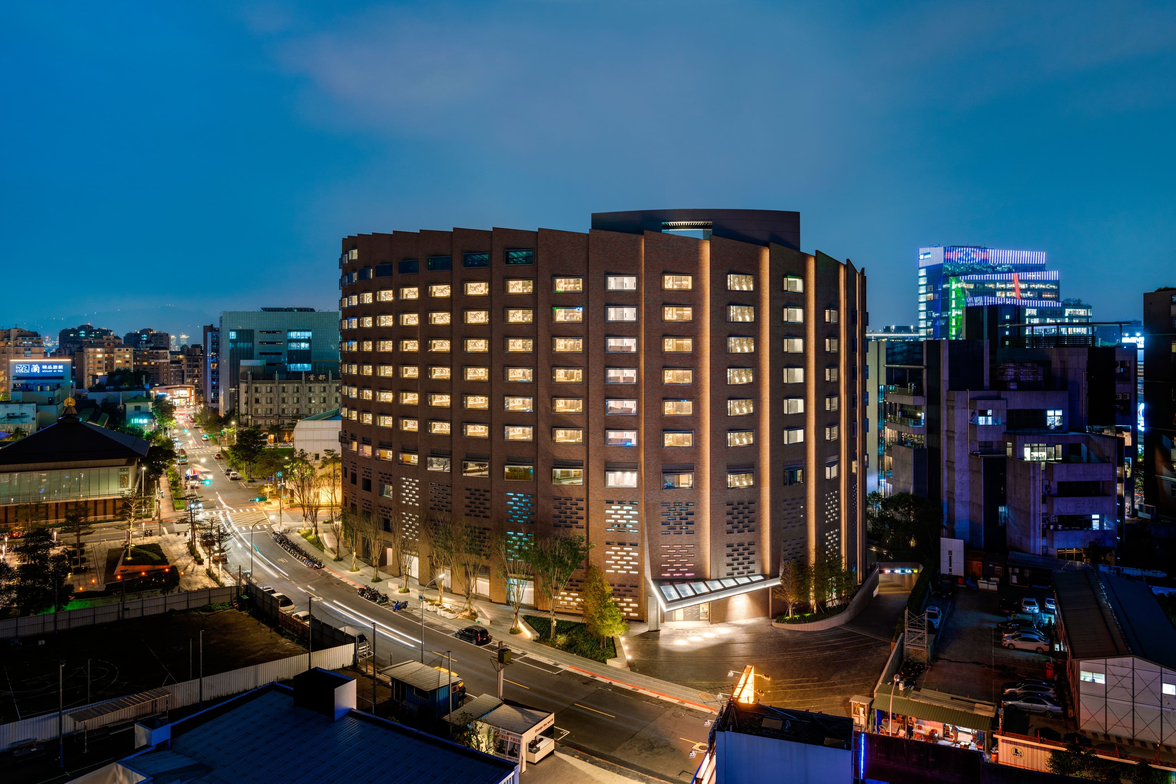 Hotel Indigo Taipei North - Image 1