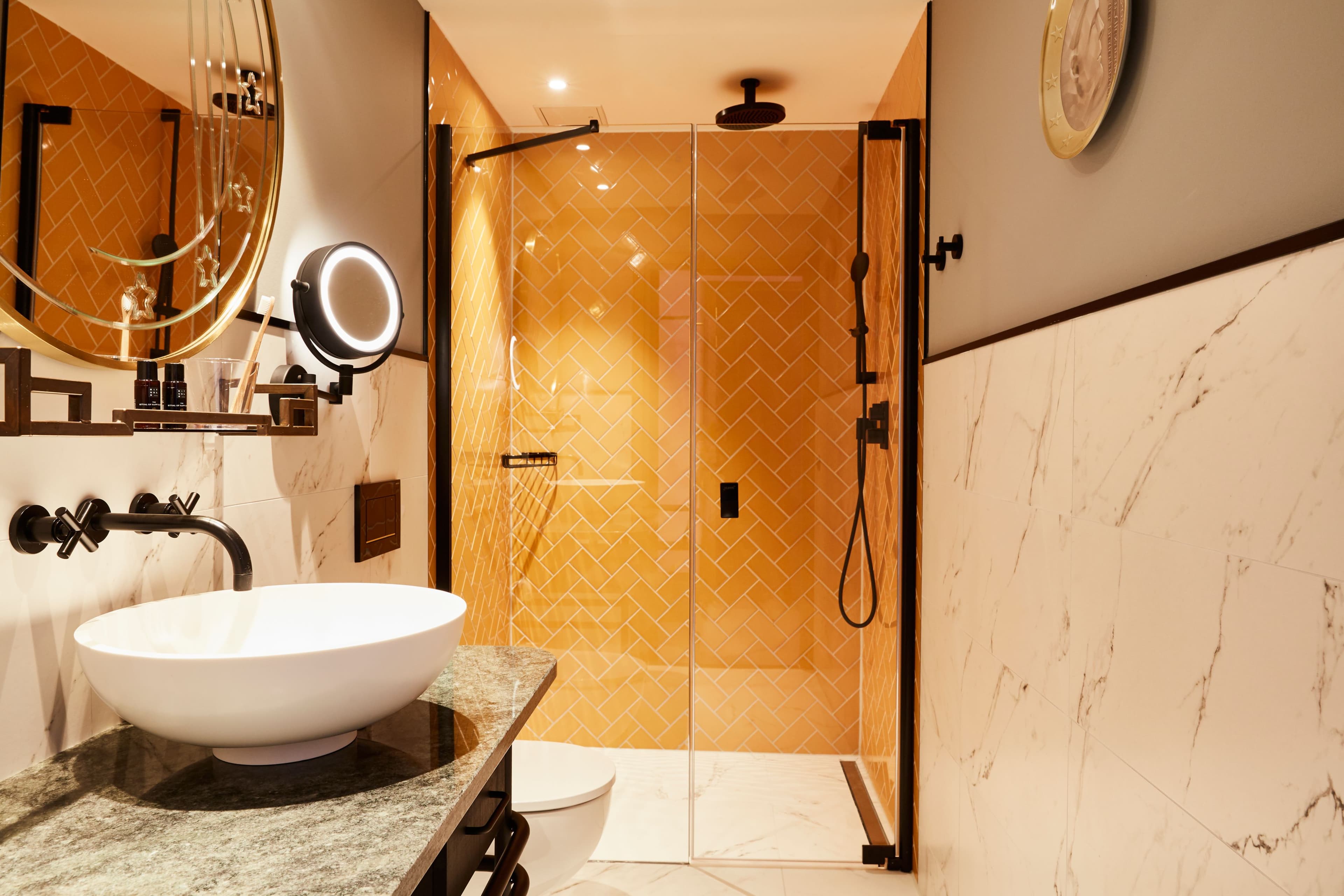 Standard Room - Image 7