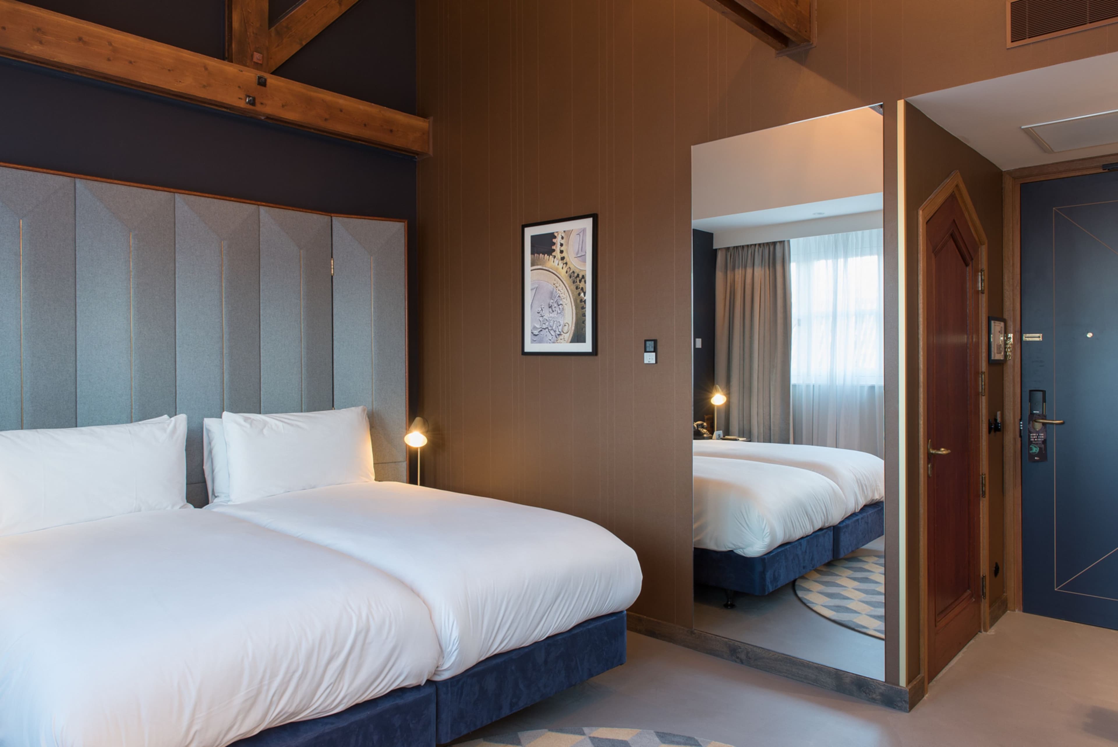 Hotel Indigo The Hague - Palace Noordeinde - Image 3