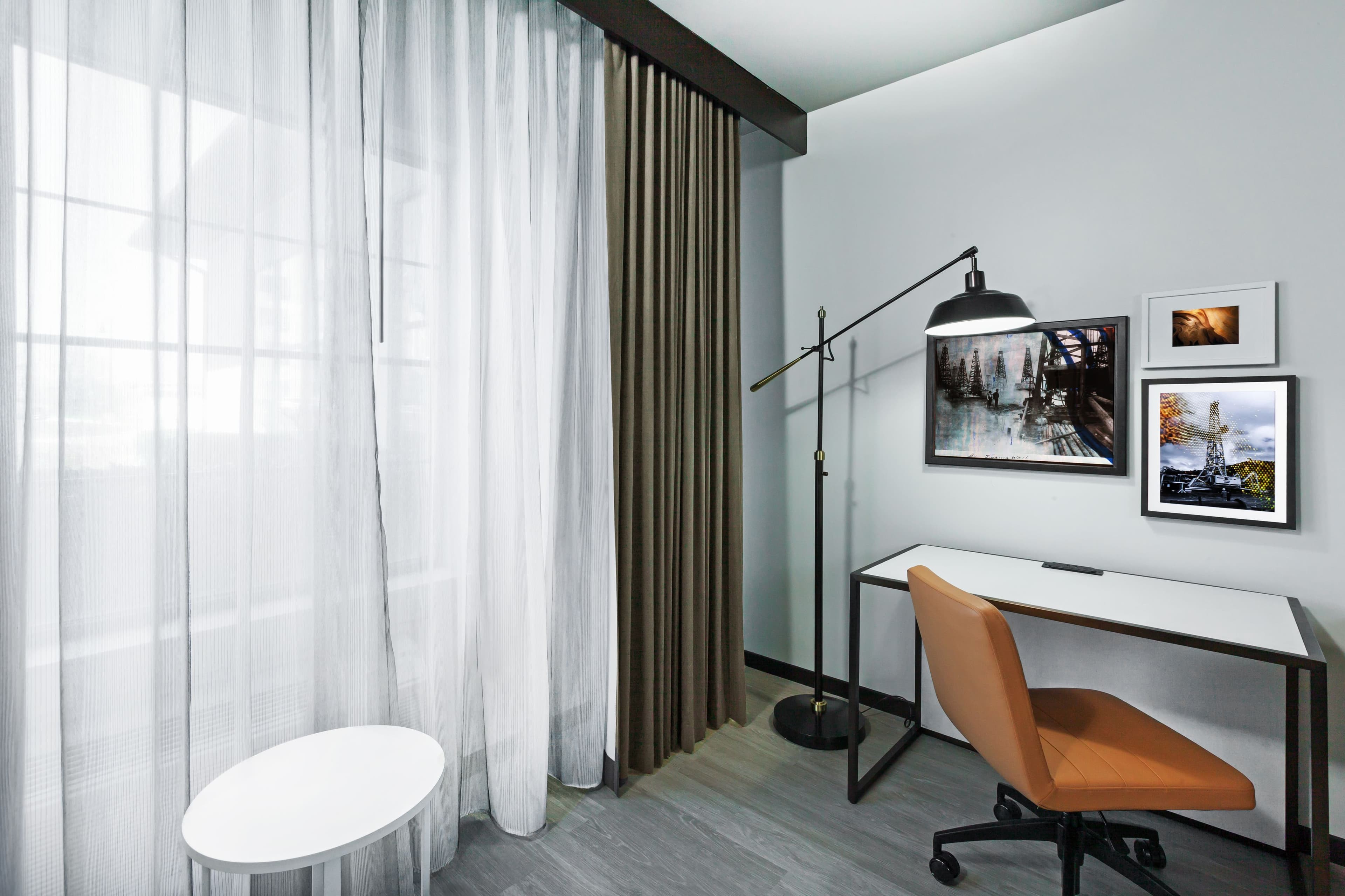 1 King Standard - Image 5