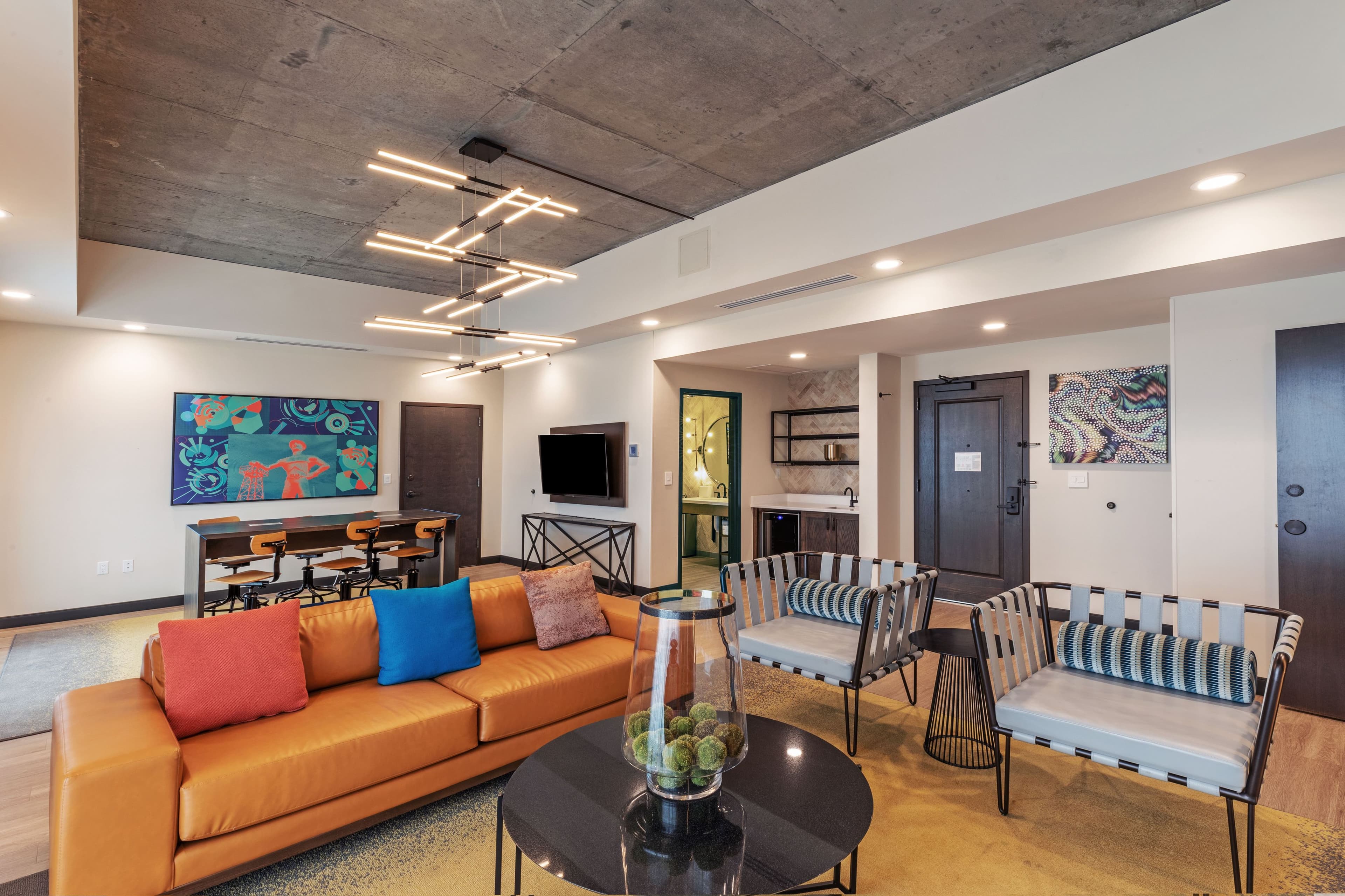 Hotel Indigo Tulsa DWTN-Entertainment Area — 41