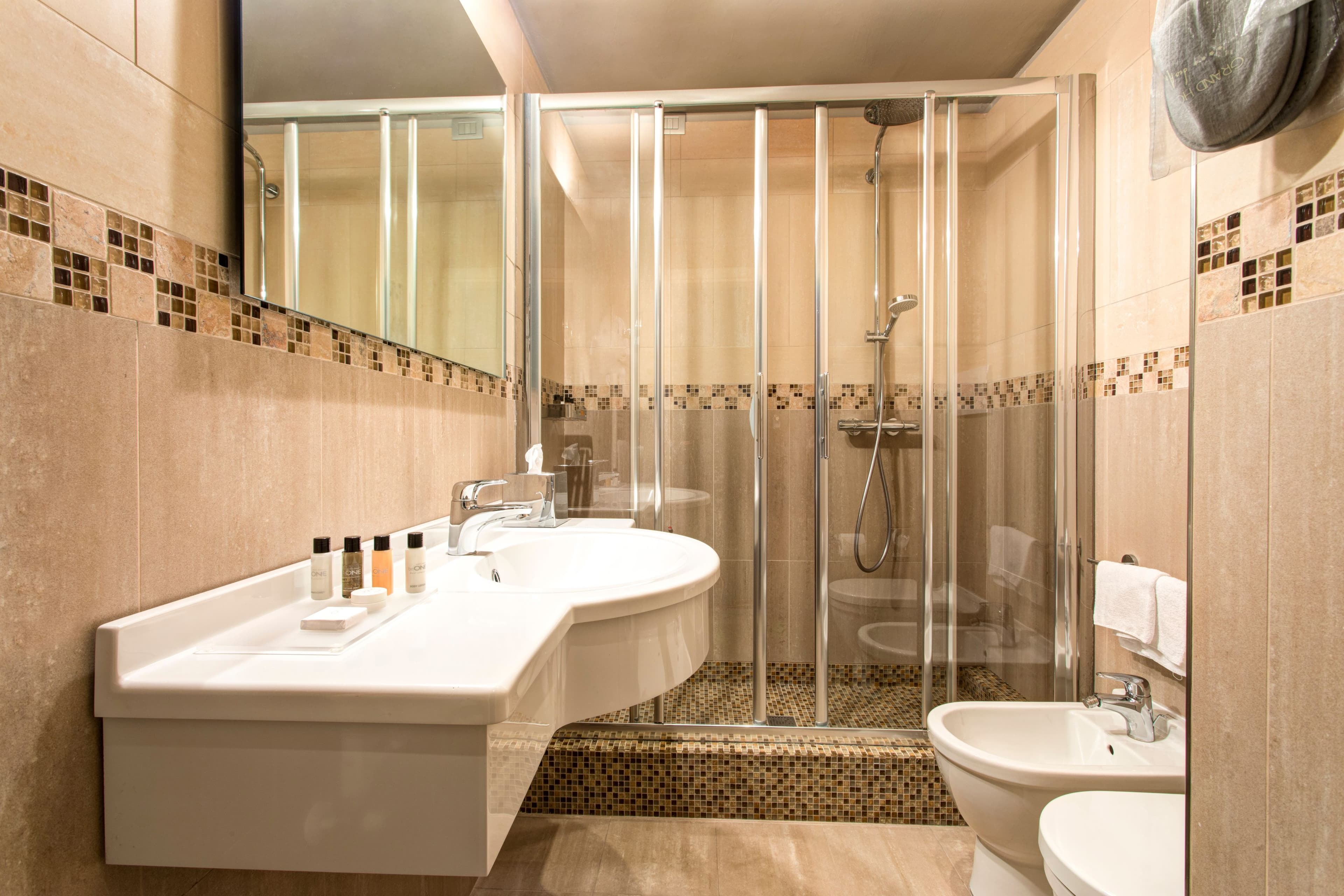Hotel Indigo Verona - Grand Hotel Des Arts — 7