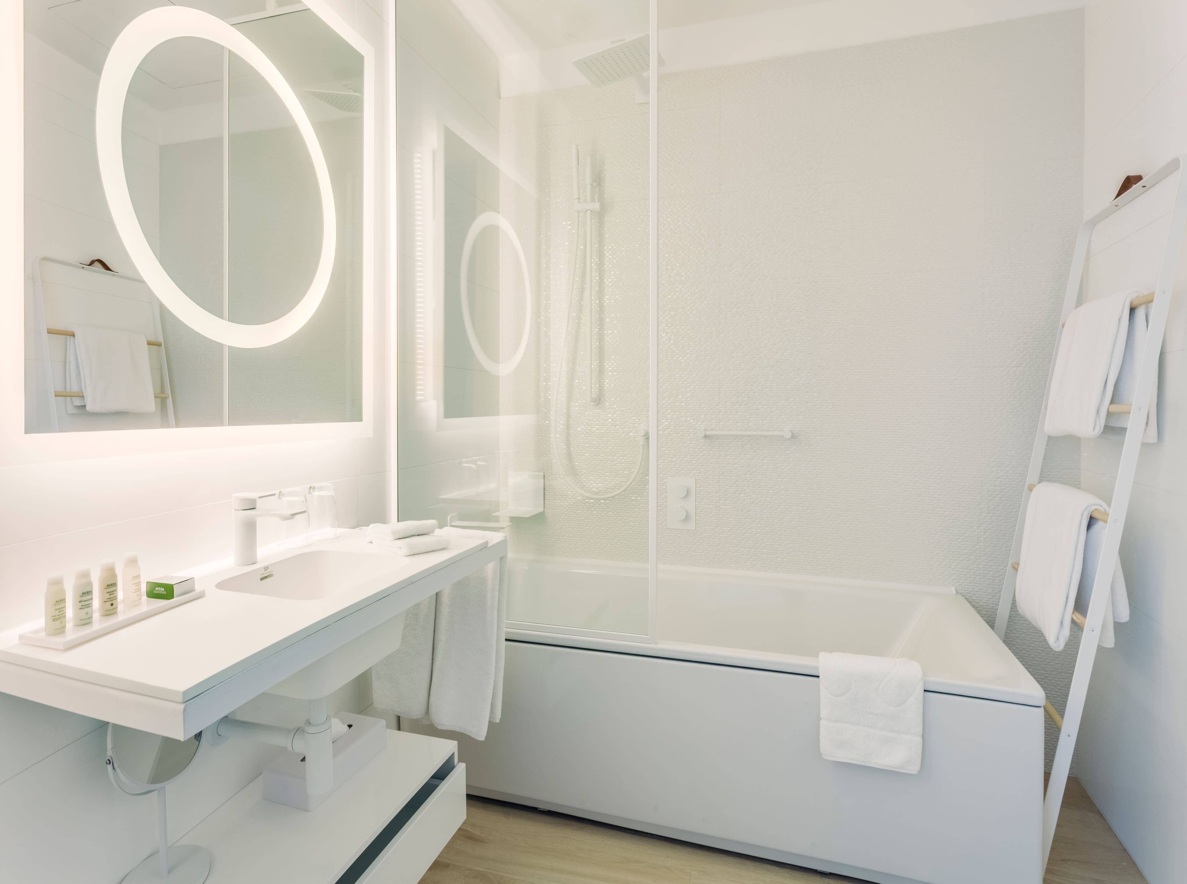 Hotel Indigo Warsaw - Nowy Swiat — 10