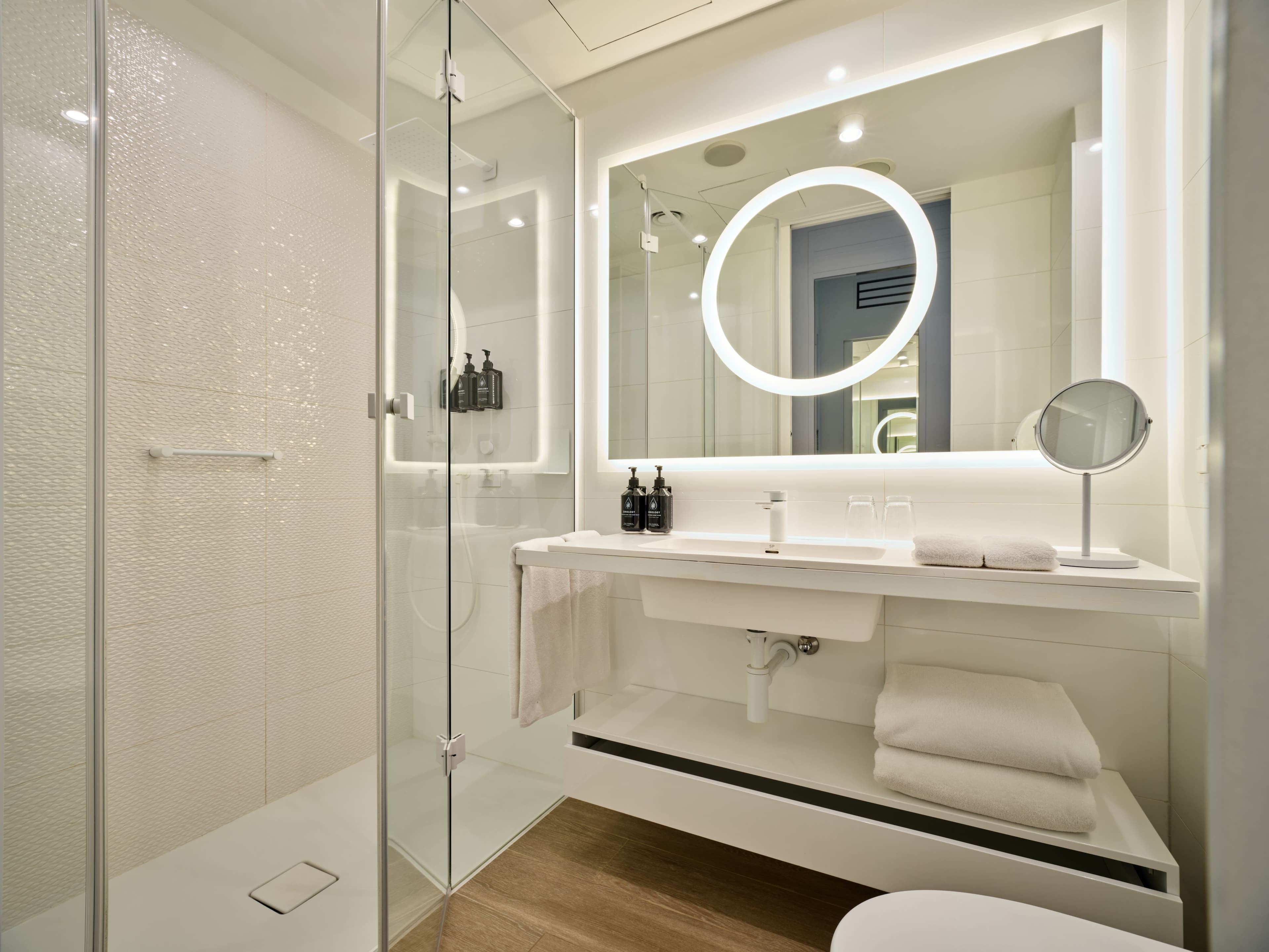 Hotel Indigo Warsaw - Nowy Swiat — 9