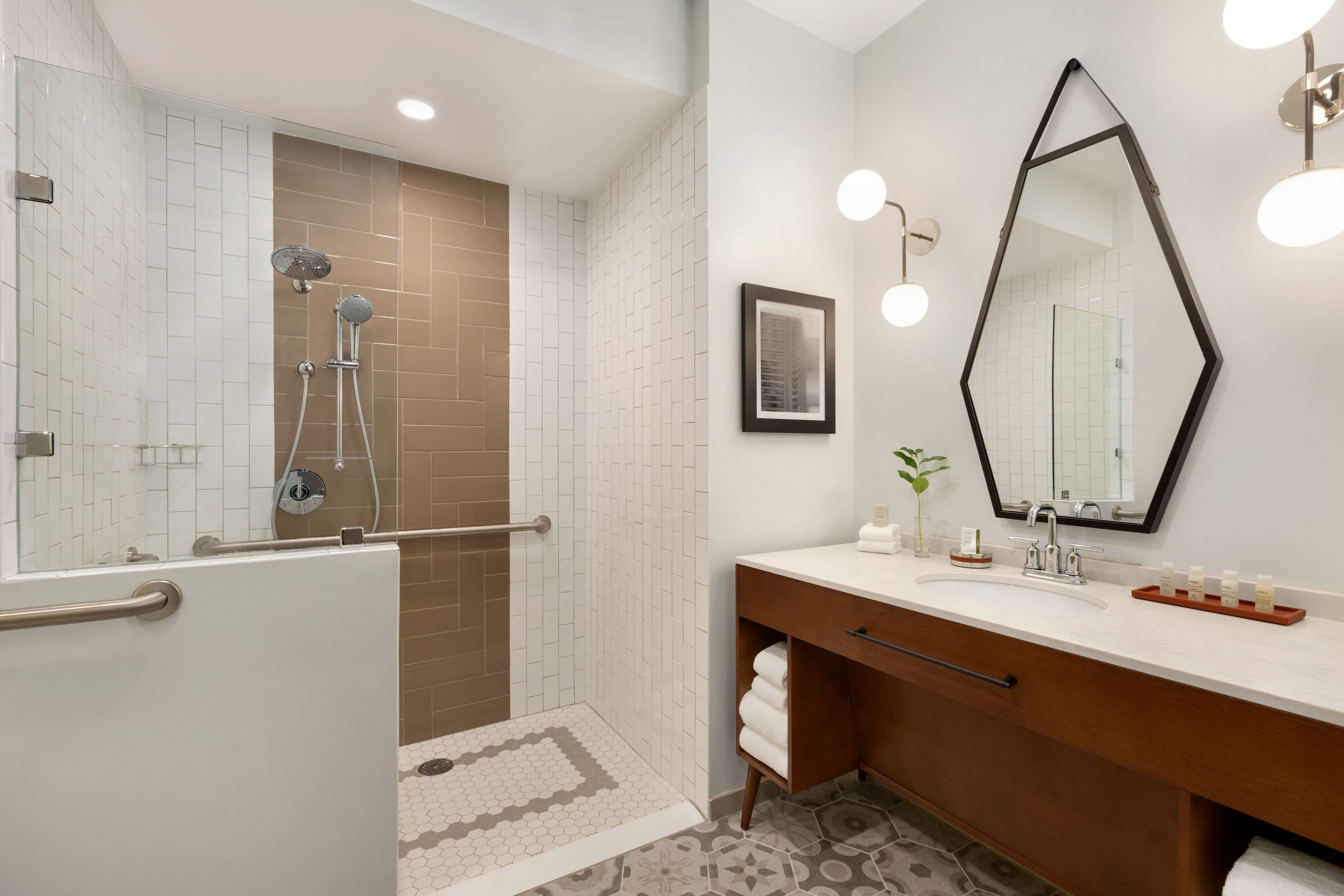 Hotel Indigo Winston-Salem Downtown — 25