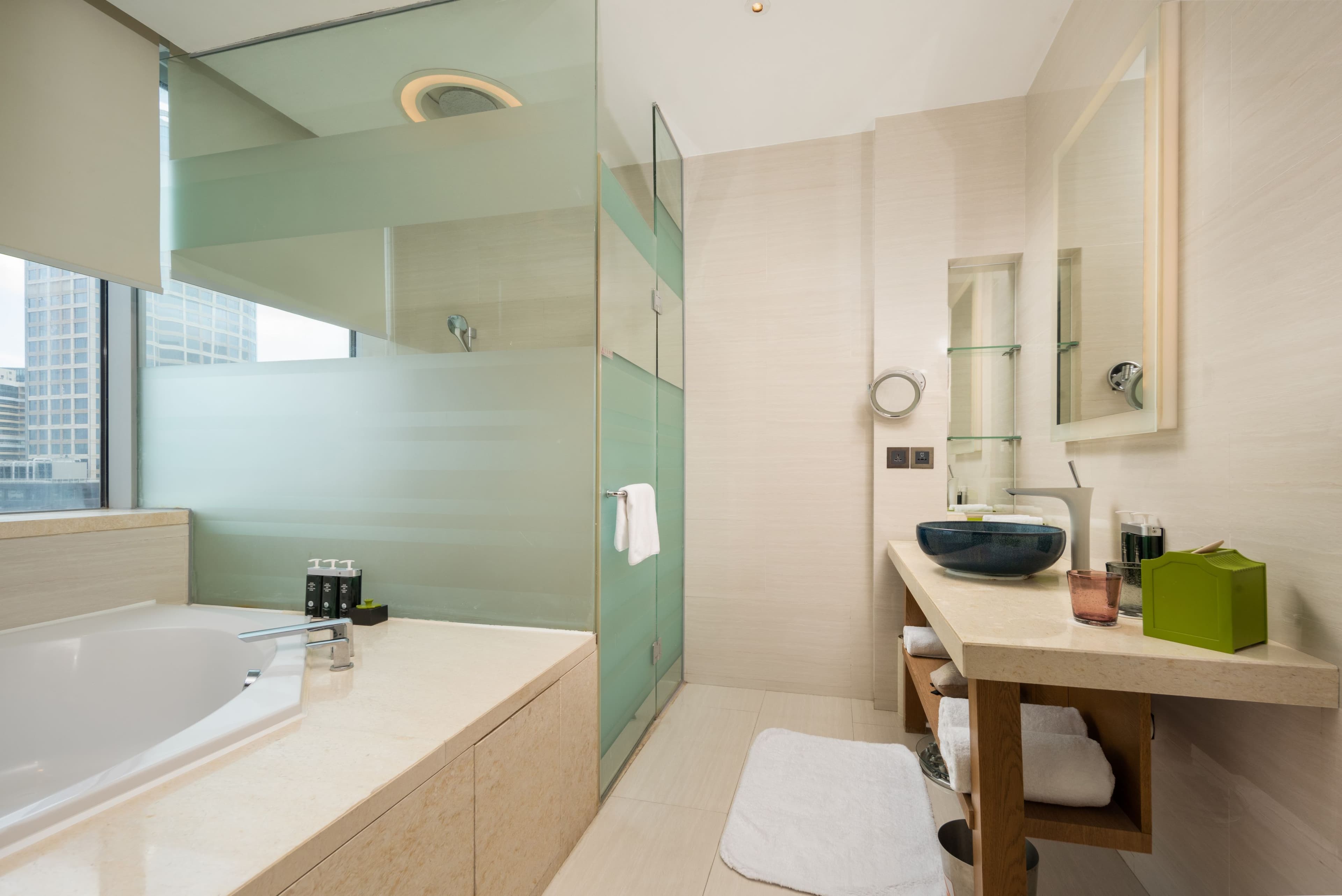 Standard Room - Image 7