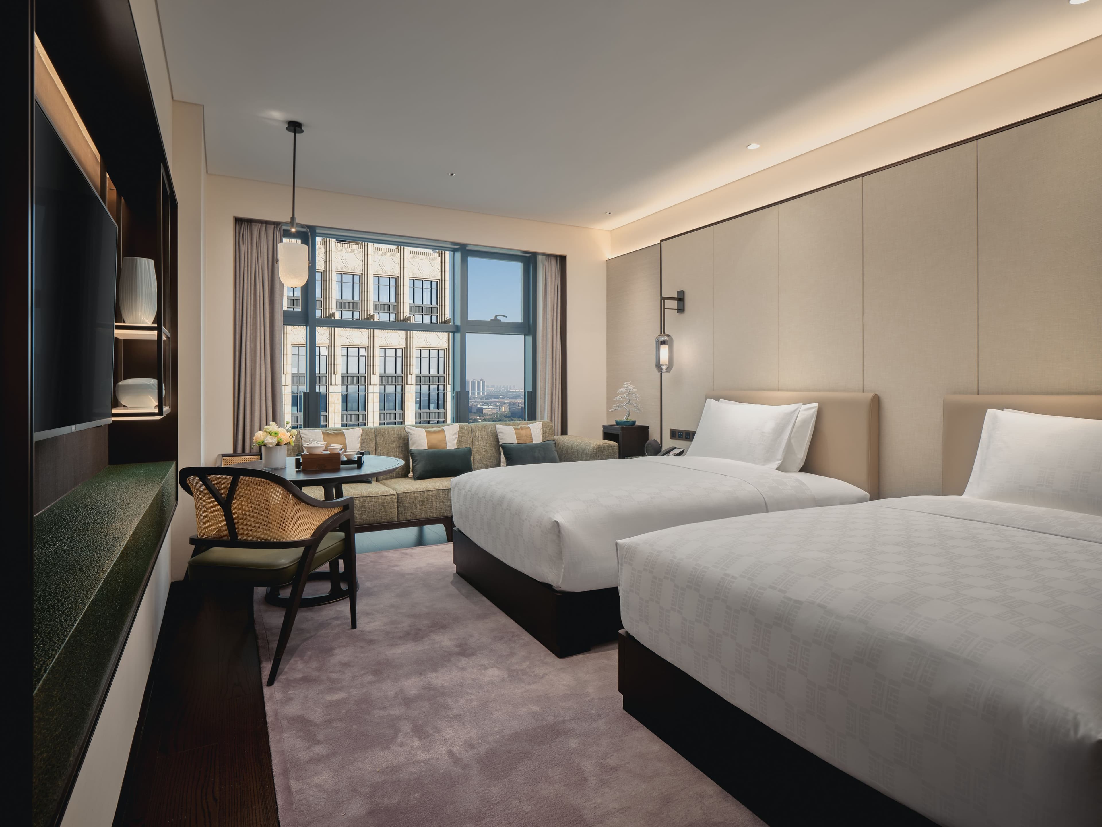 HUALUXE Kunshan Huaqiao — 8
