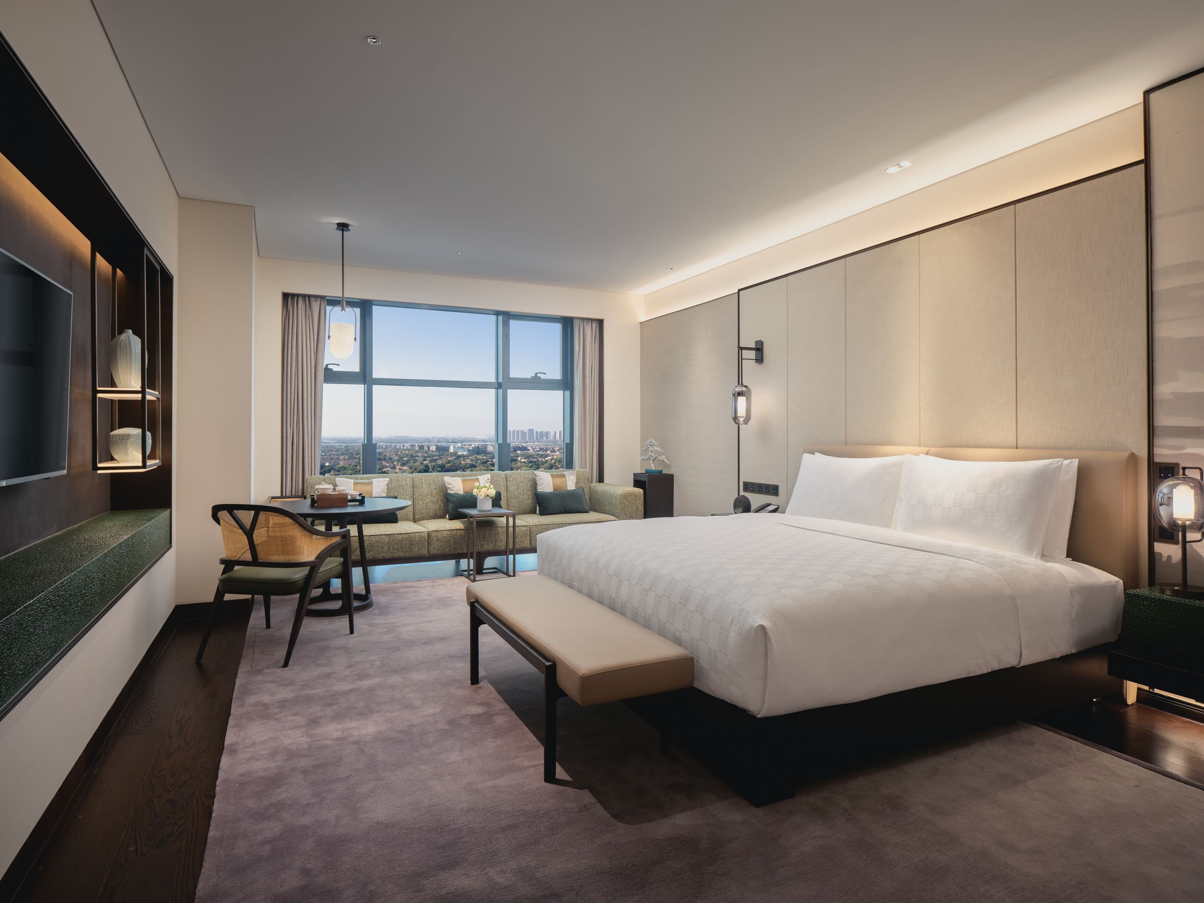 HUALUXE Kunshan Huaqiao — 5