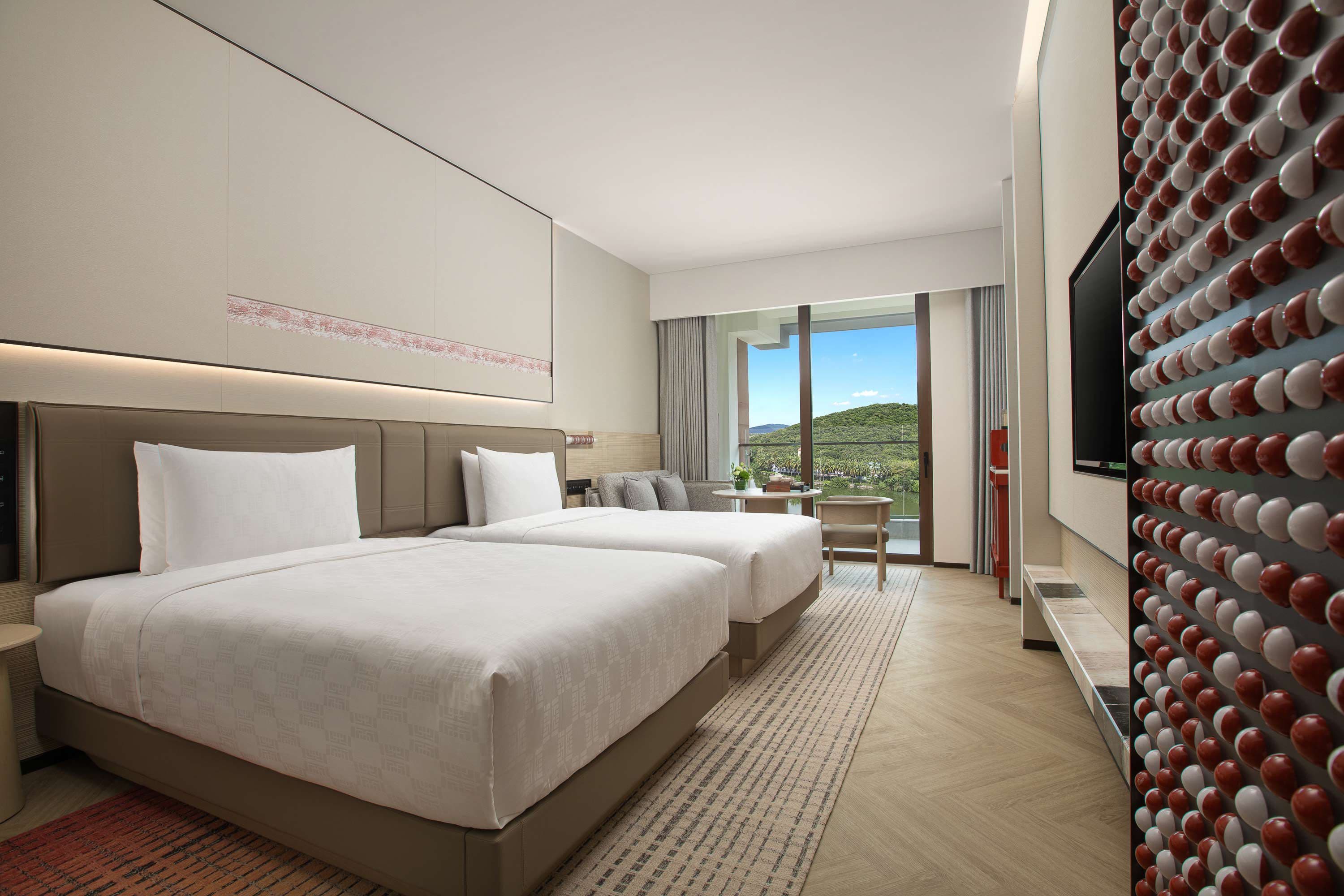 HUALUXE Sanya Yalong Bay Resort - Image 3