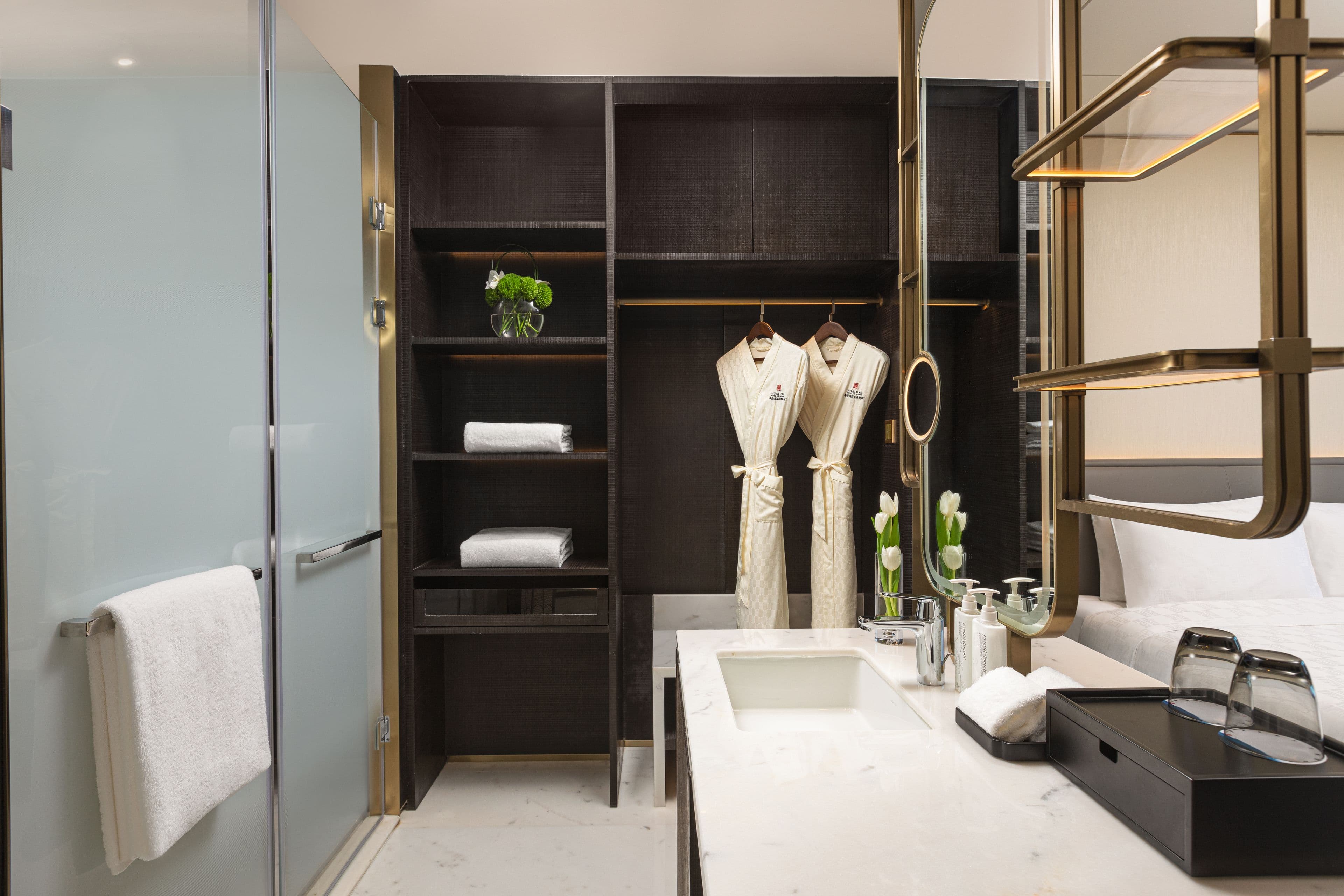 Standard Room - Image 5