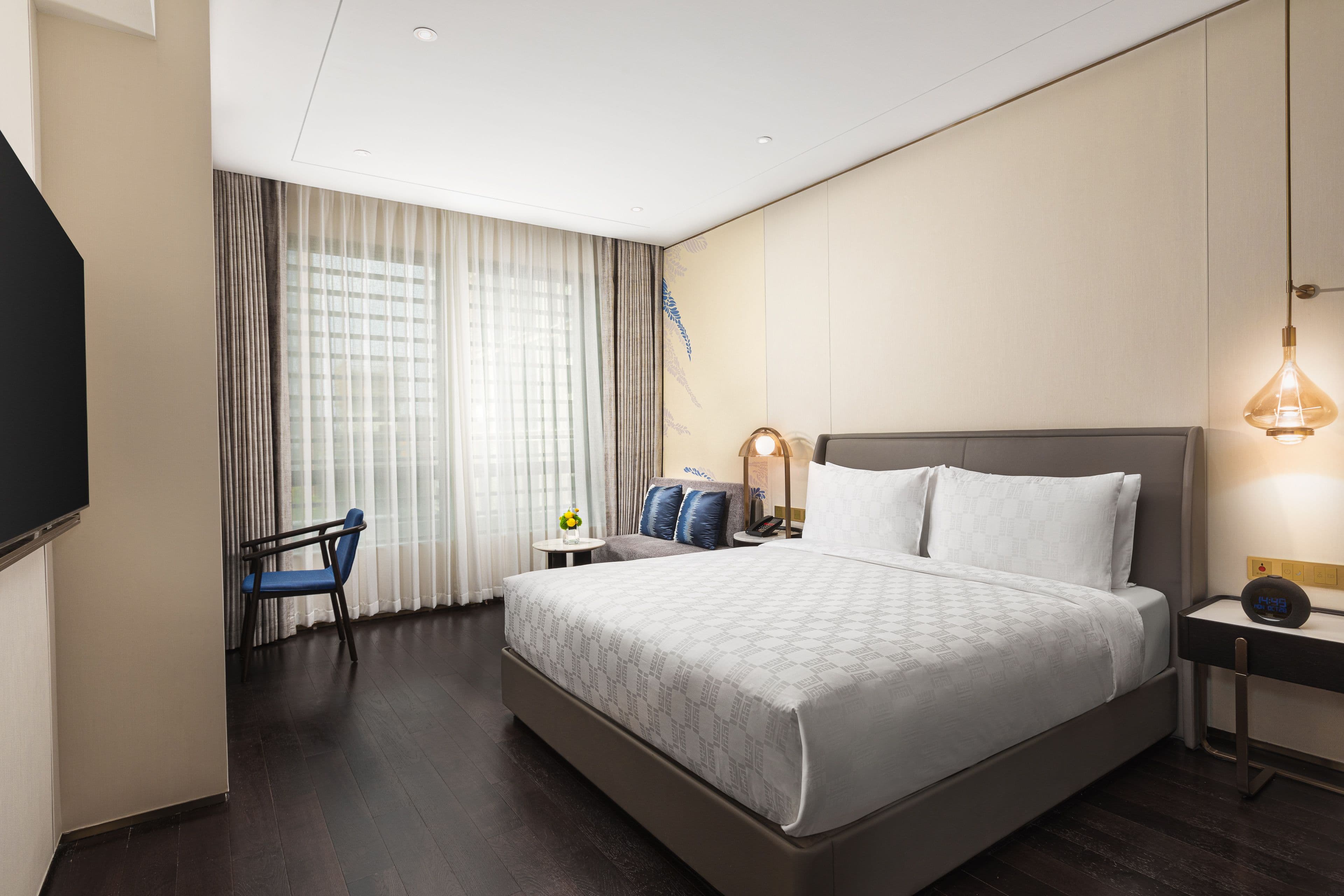 HUALUXE Shanghai Changfeng Park — 11