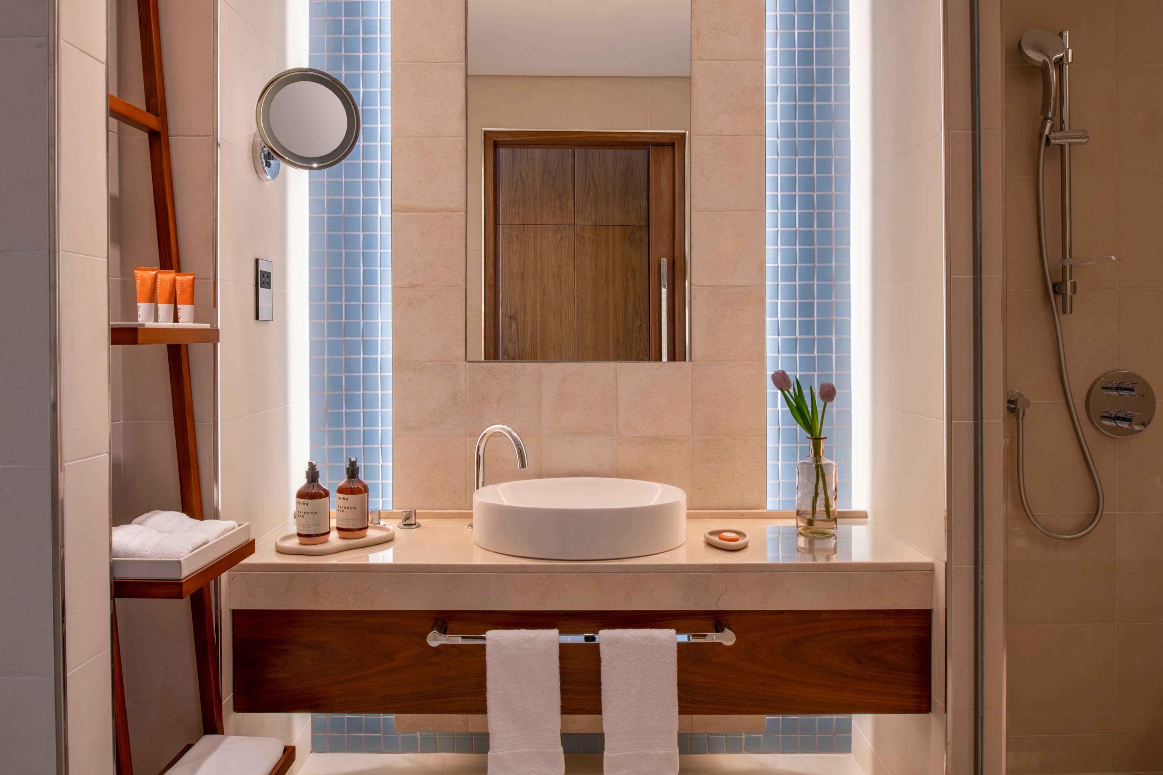 Independent (SPHC) Abesq Doha Hotel & Residences — 6
