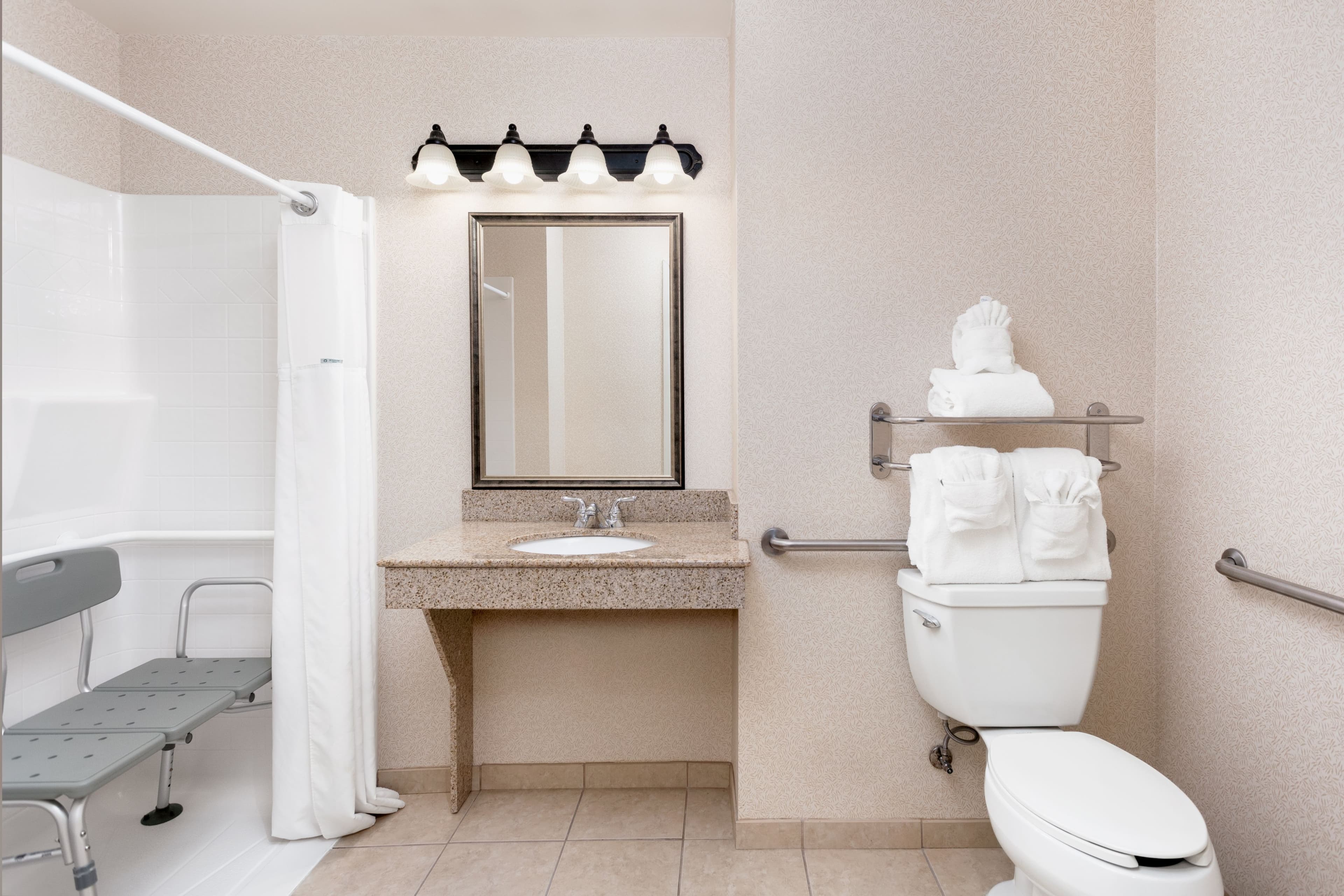 Independent (SPHC) Lexington Expo Hotel — 16