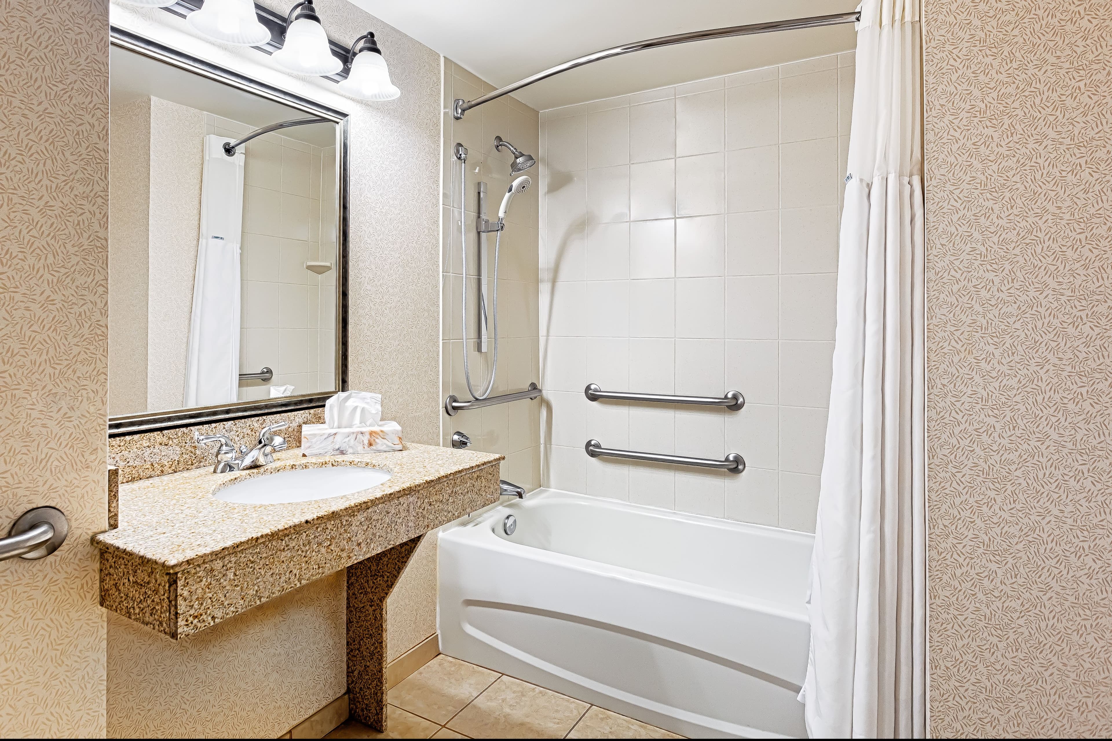 Independent (SPHC) Lexington Expo Hotel — 8