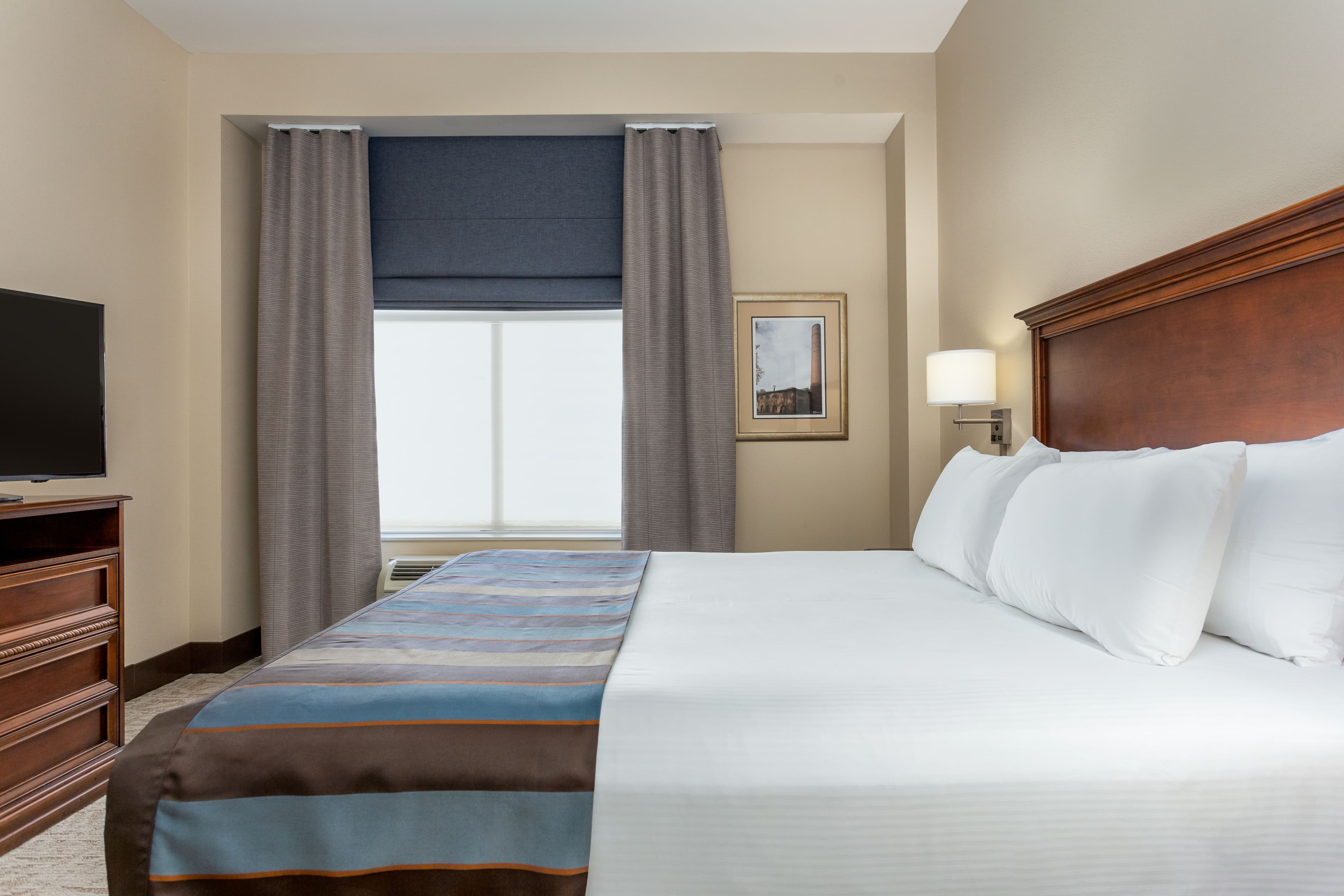 Independent (SPHC) Lexington Expo Hotel — 18