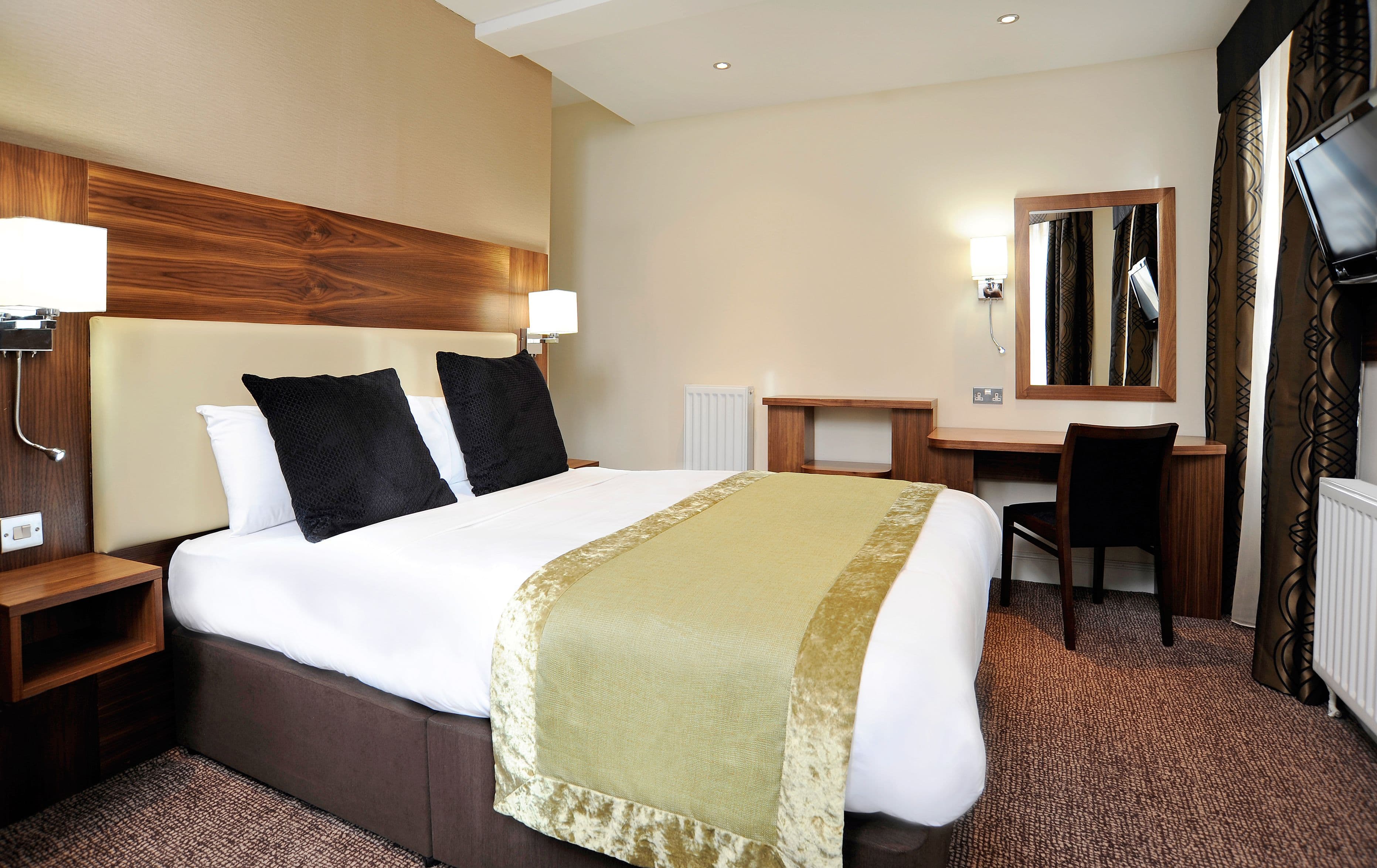 Independent (SPHC) London Bloomsbury Square Hotel - Image 3