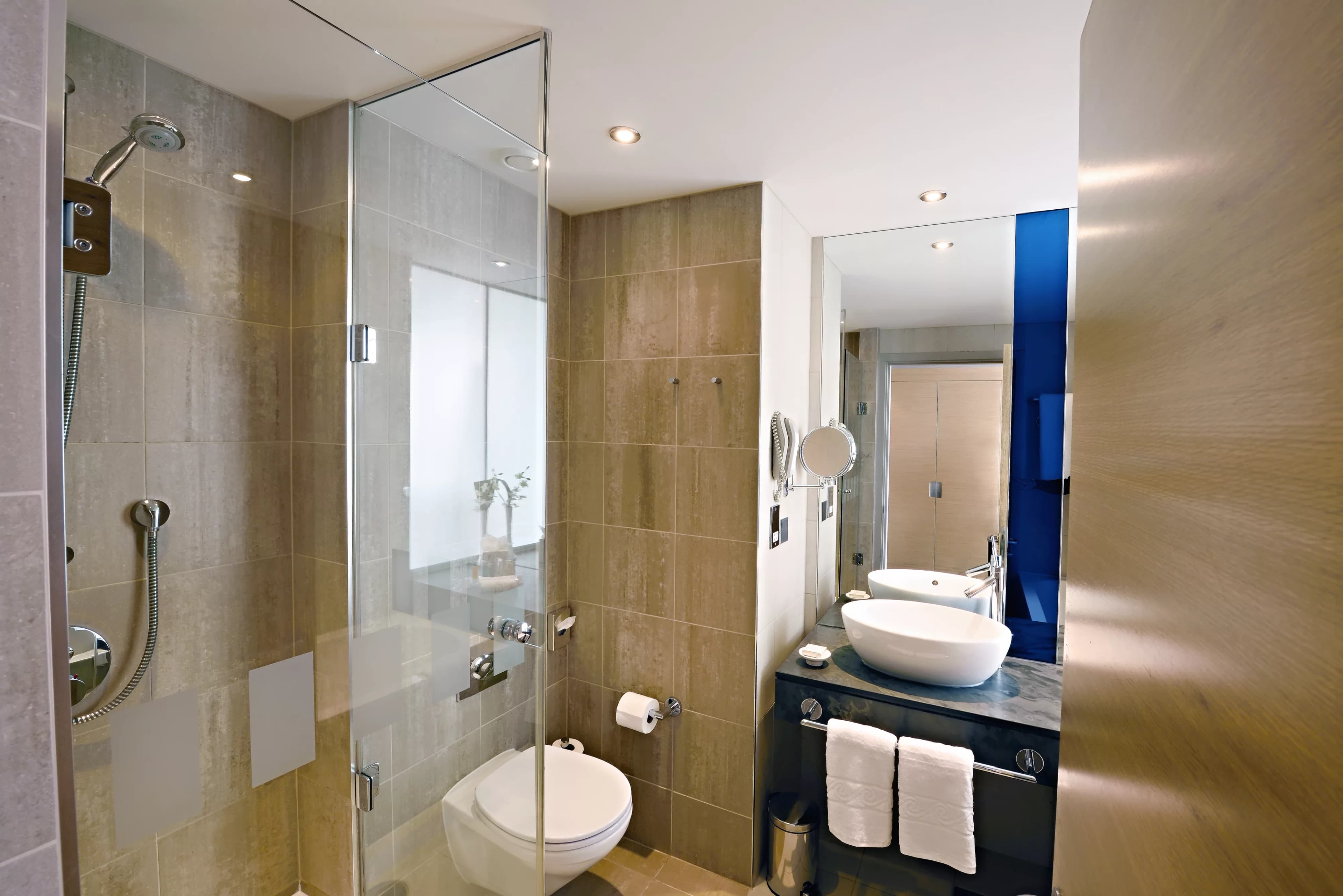 Independent (SPHC) The Manchester Deansgate Hotel — 14