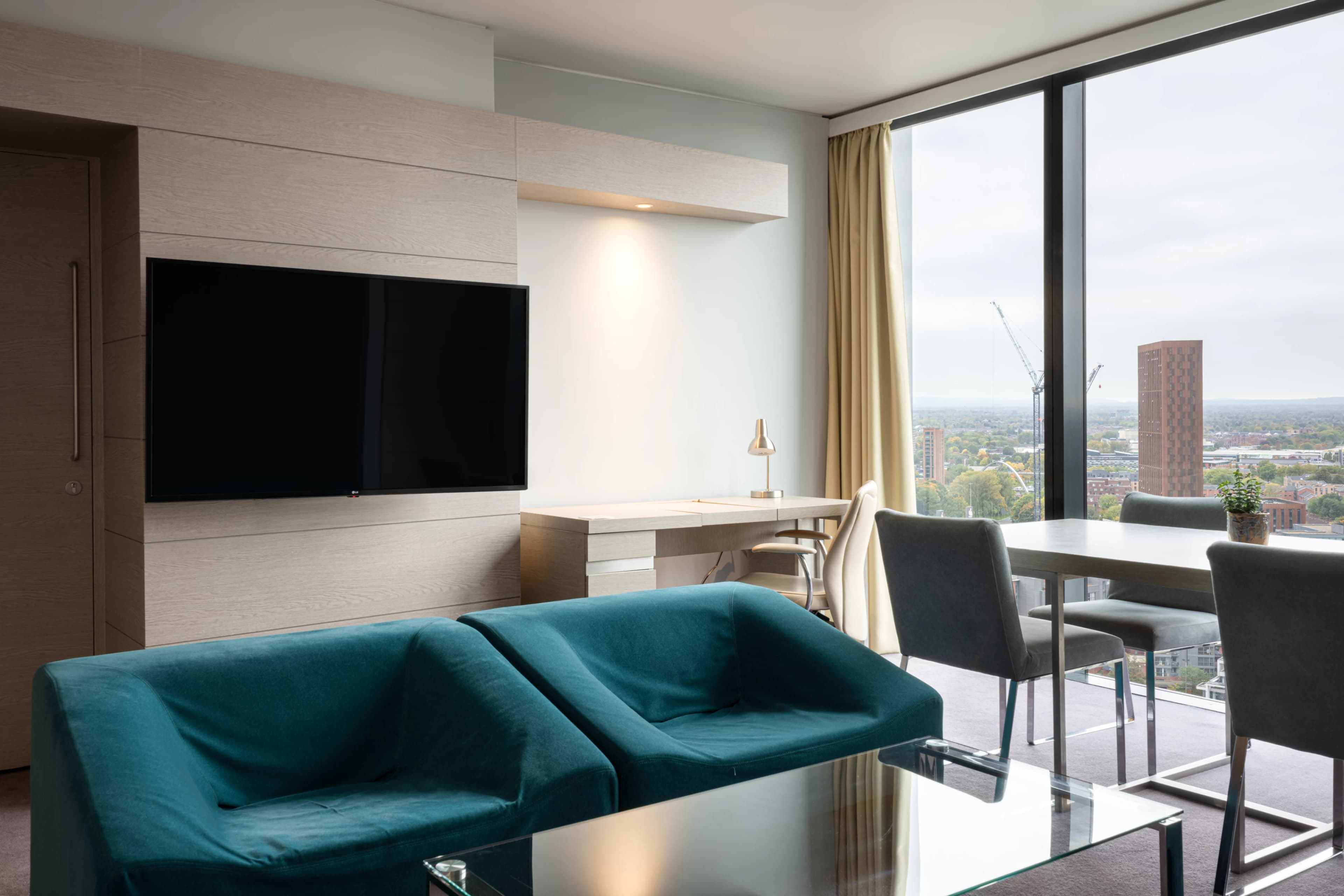 Independent (SPHC) The Manchester Deansgate Hotel — 8