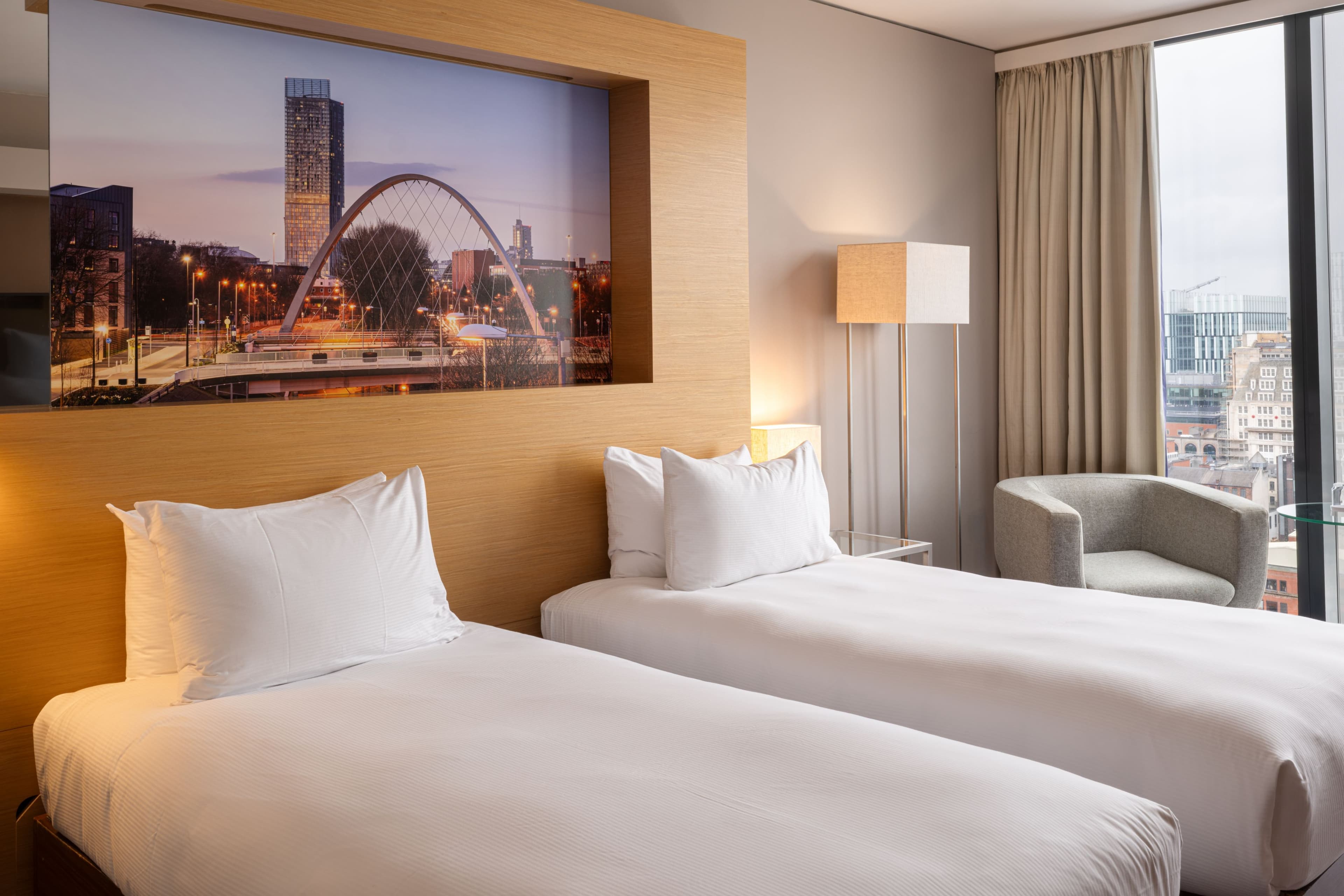 Independent (SPHC) The Manchester Deansgate Hotel — 24