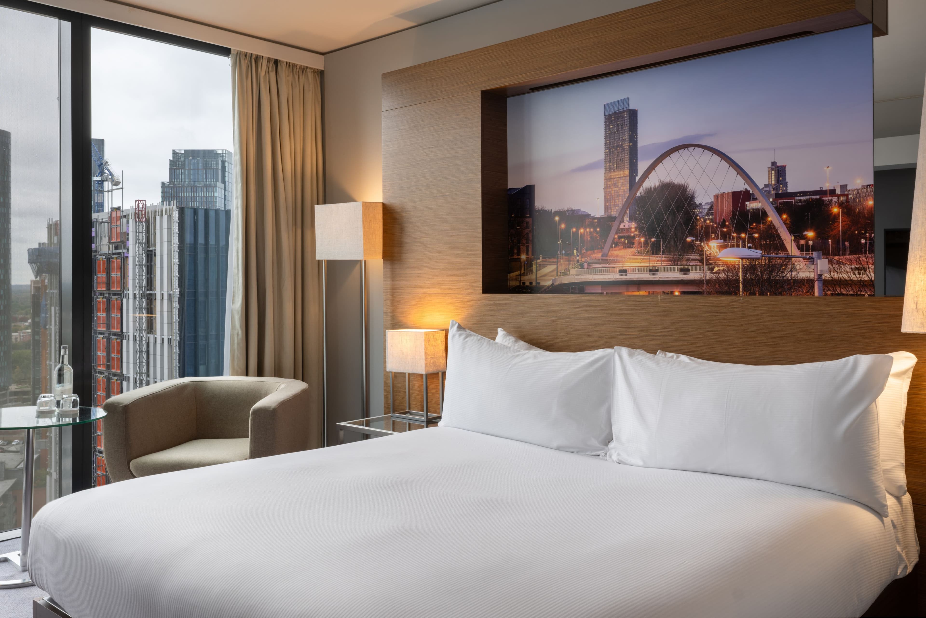 Independent (SPHC) The Manchester Deansgate Hotel - Image 4