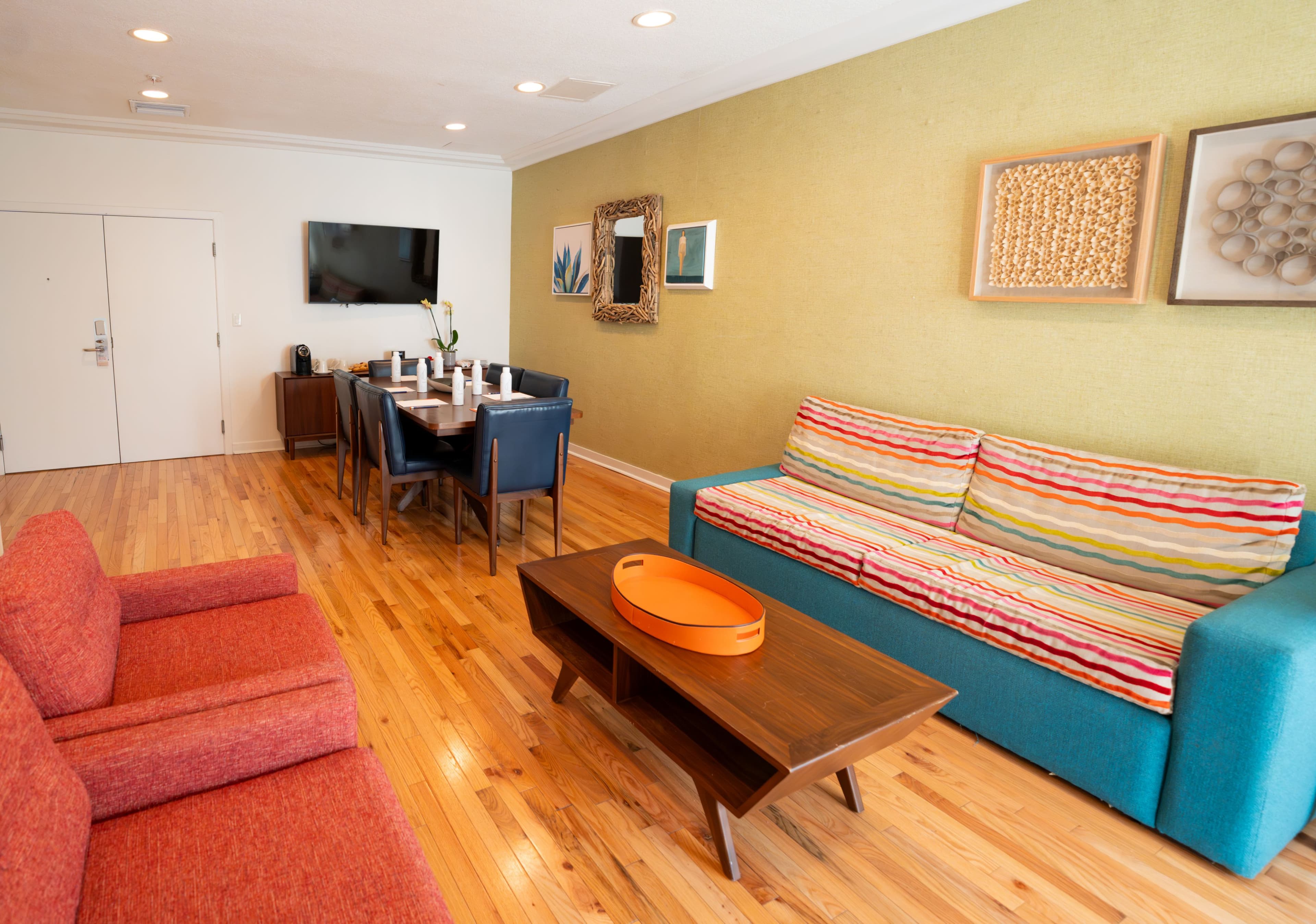 Independent (SPHC) Circa 39 Hotel — 33