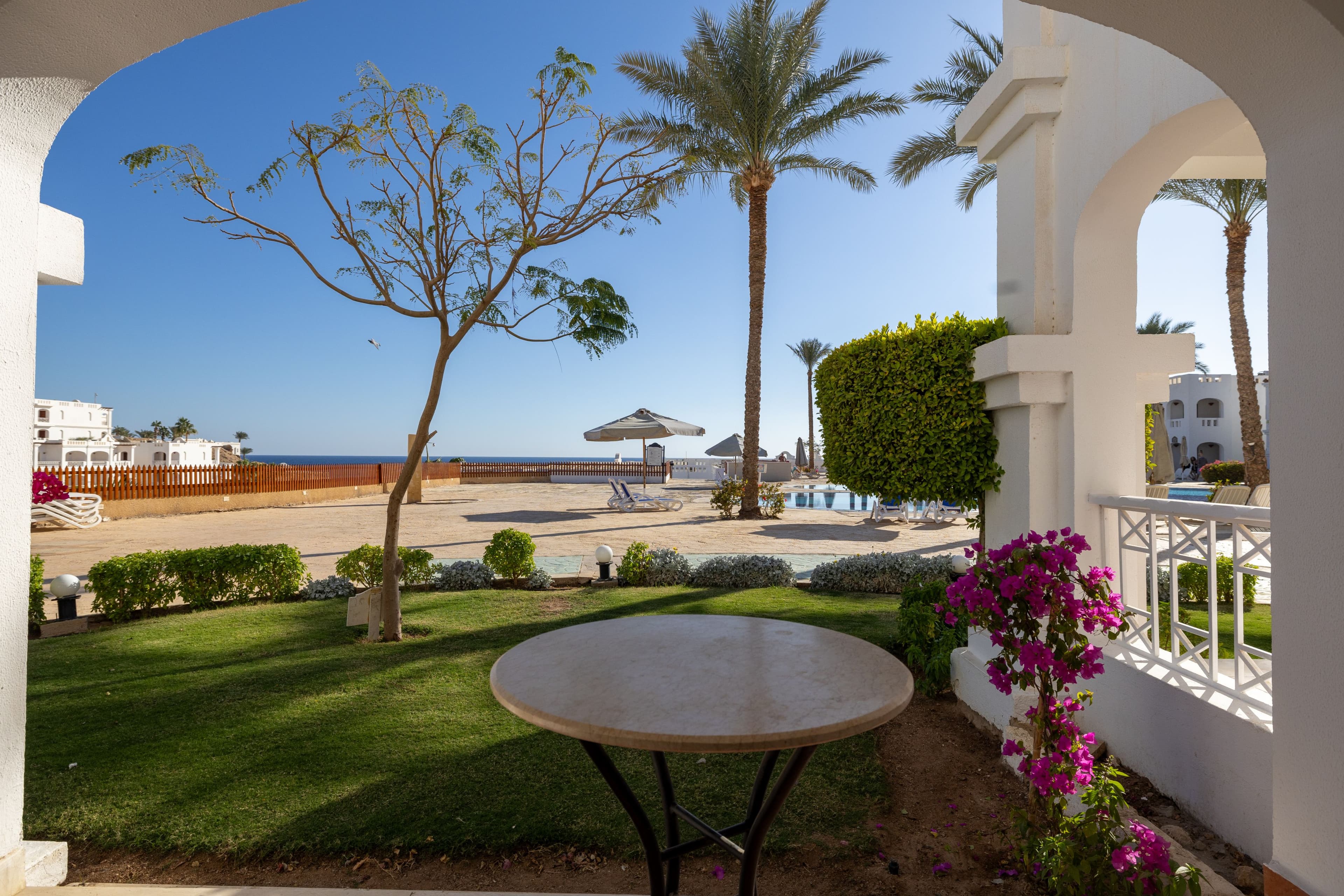 Independent (SPHC) Continental Plaza Beach Resort — 7
