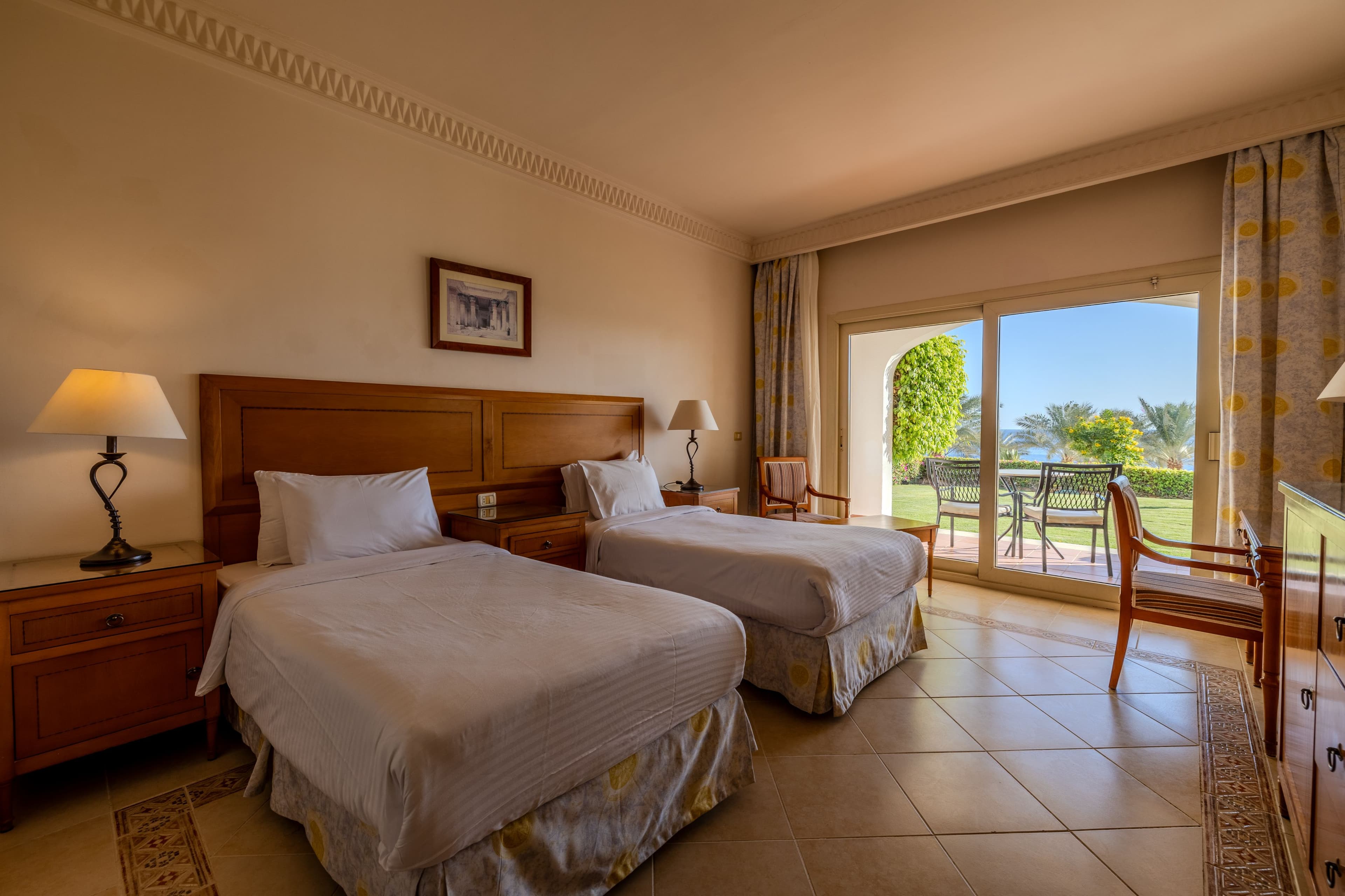 Independent (SPHC) Continental Plaza Beach Resort — 25