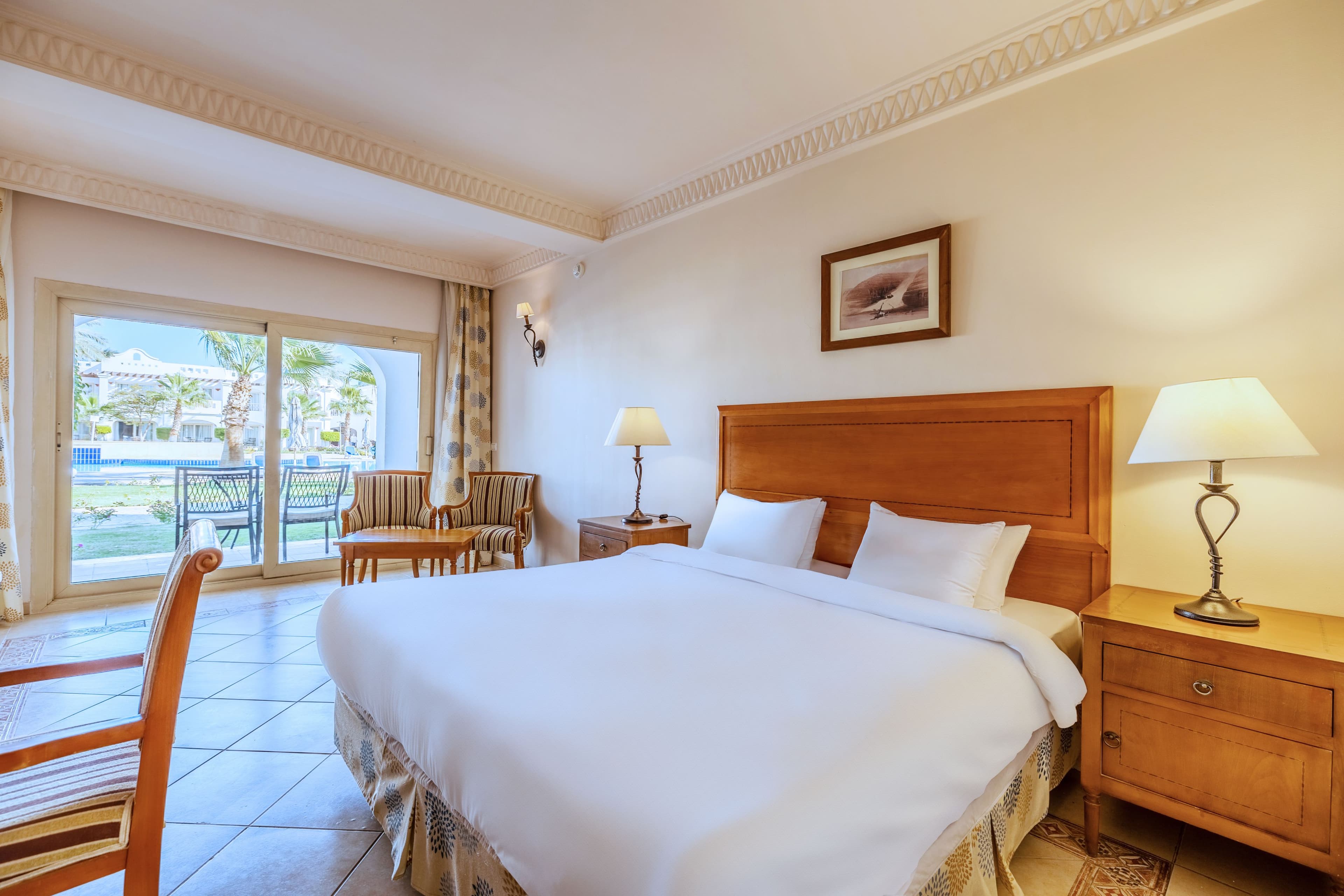 Independent (SPHC) Continental Plaza Beach Resort — 6