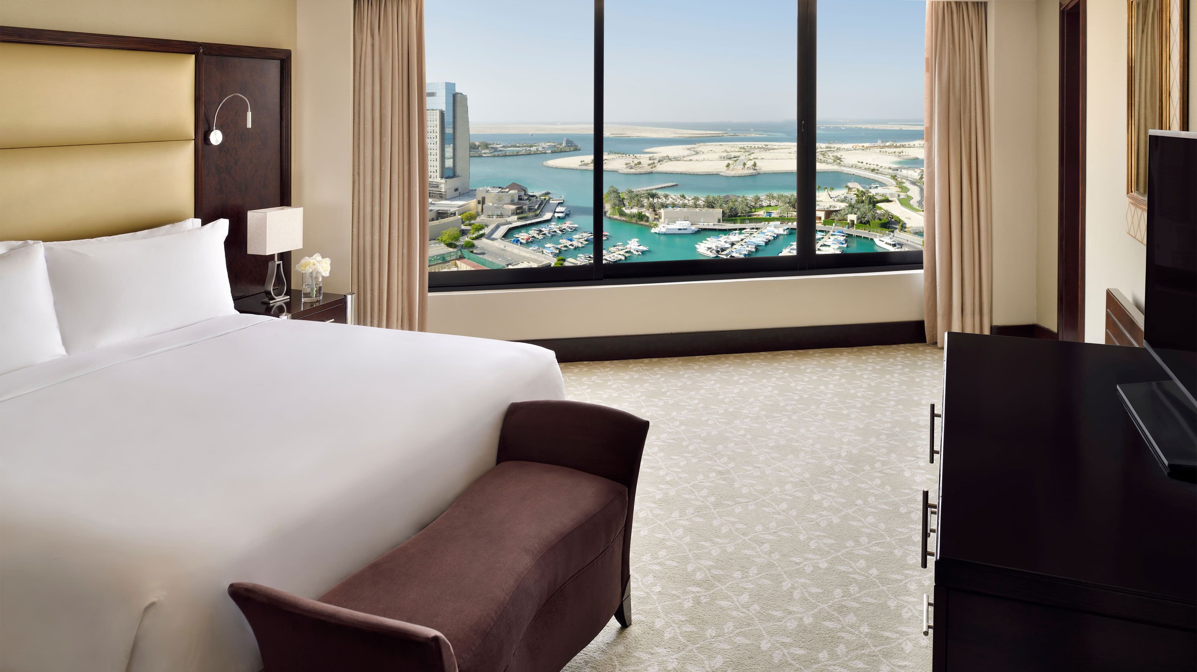 InterContinental Abu Dhabi - Image 2