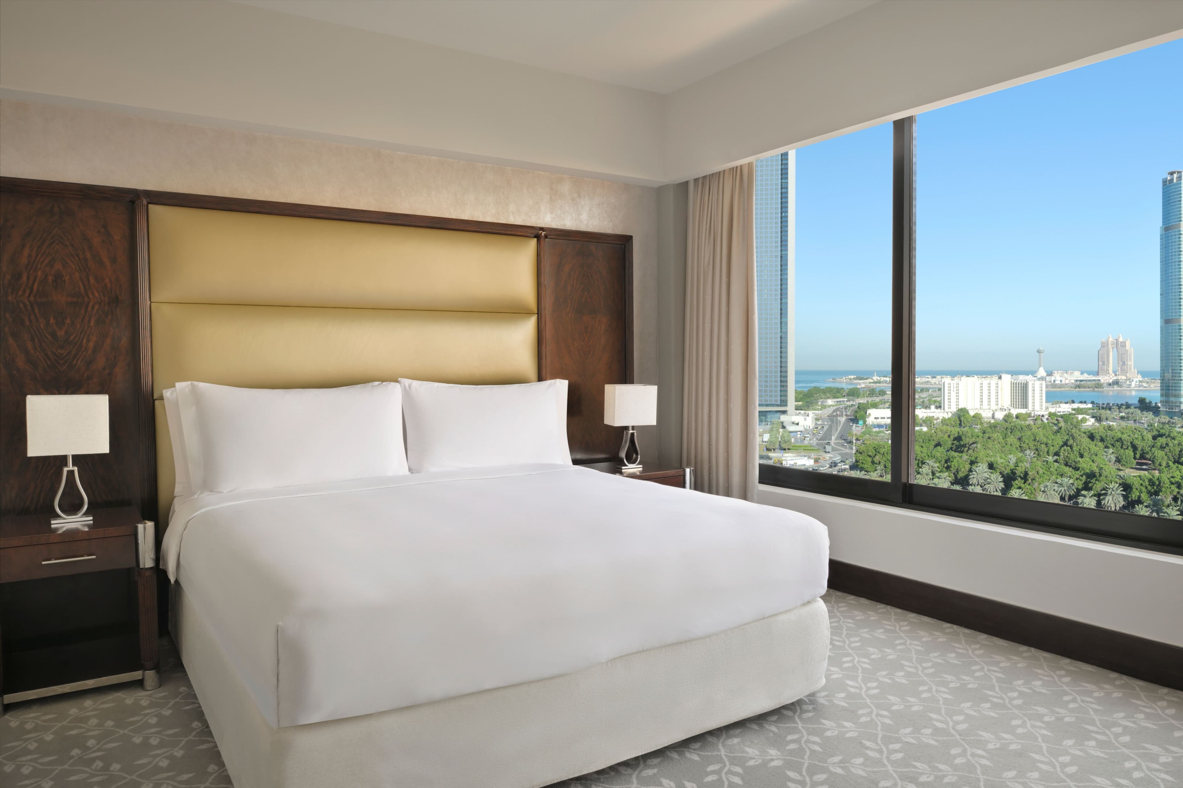 InterContinental Abu Dhabi — 52