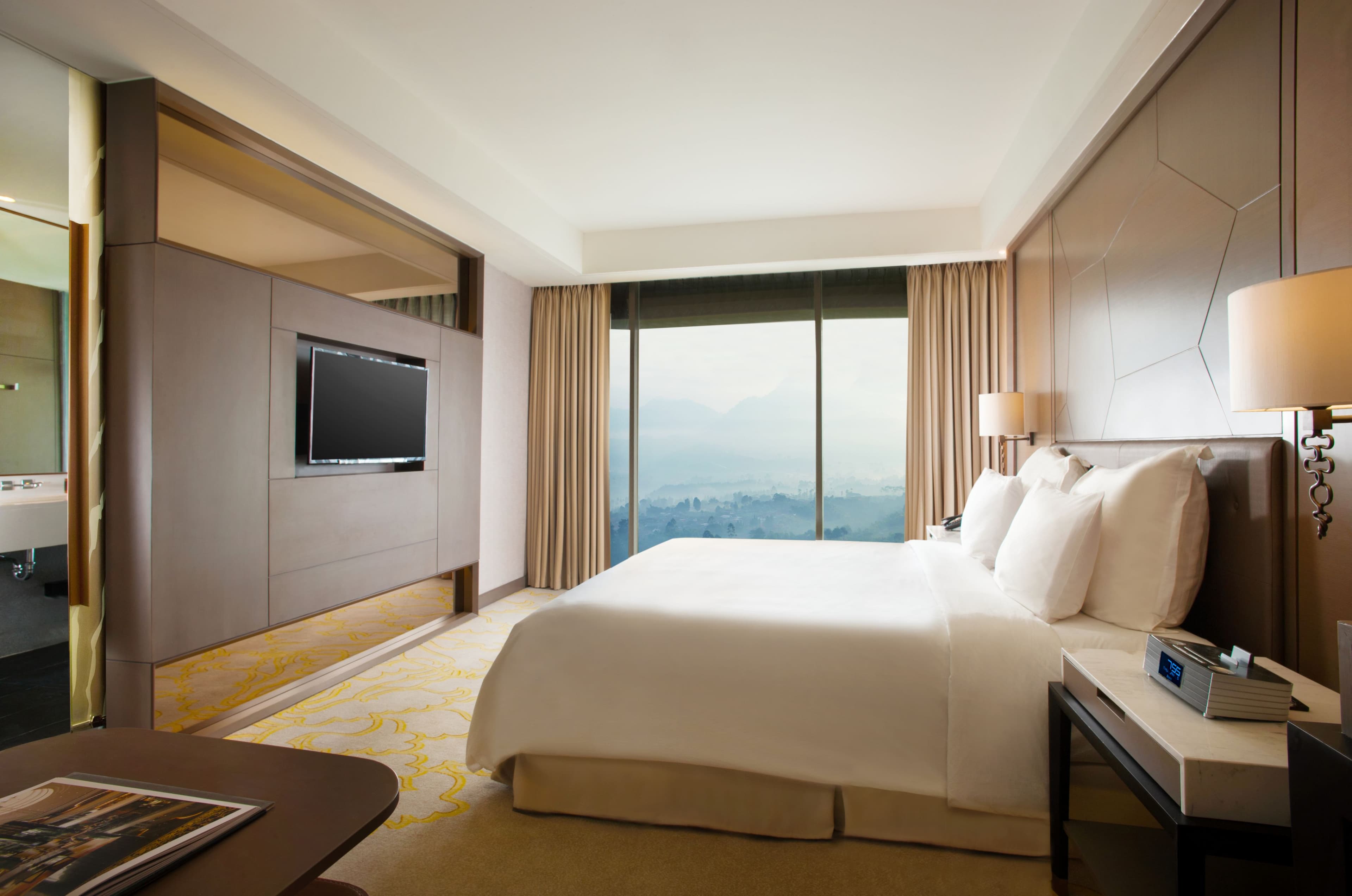 InterContinental Bandung Dago Pakar — 7