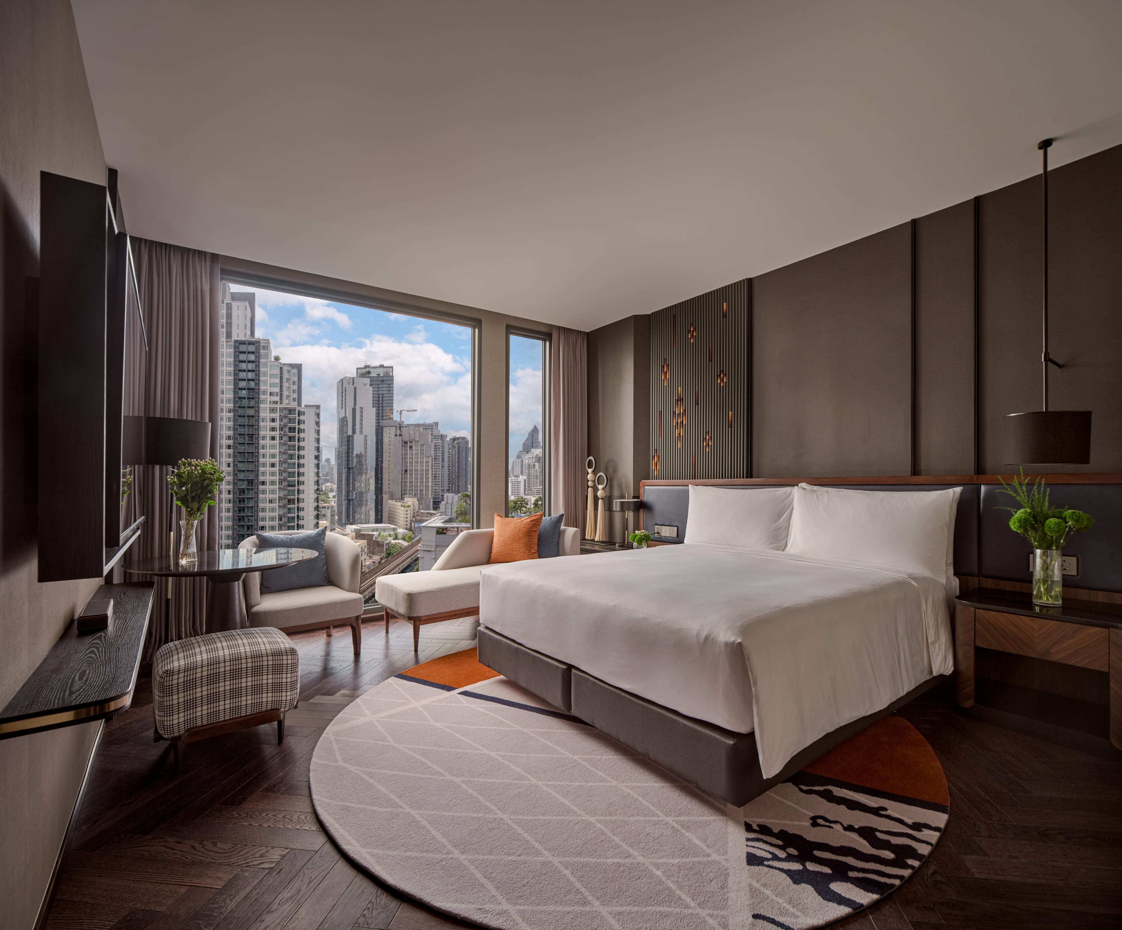 InterContinental Bangkok Sukhumvit - Image 2