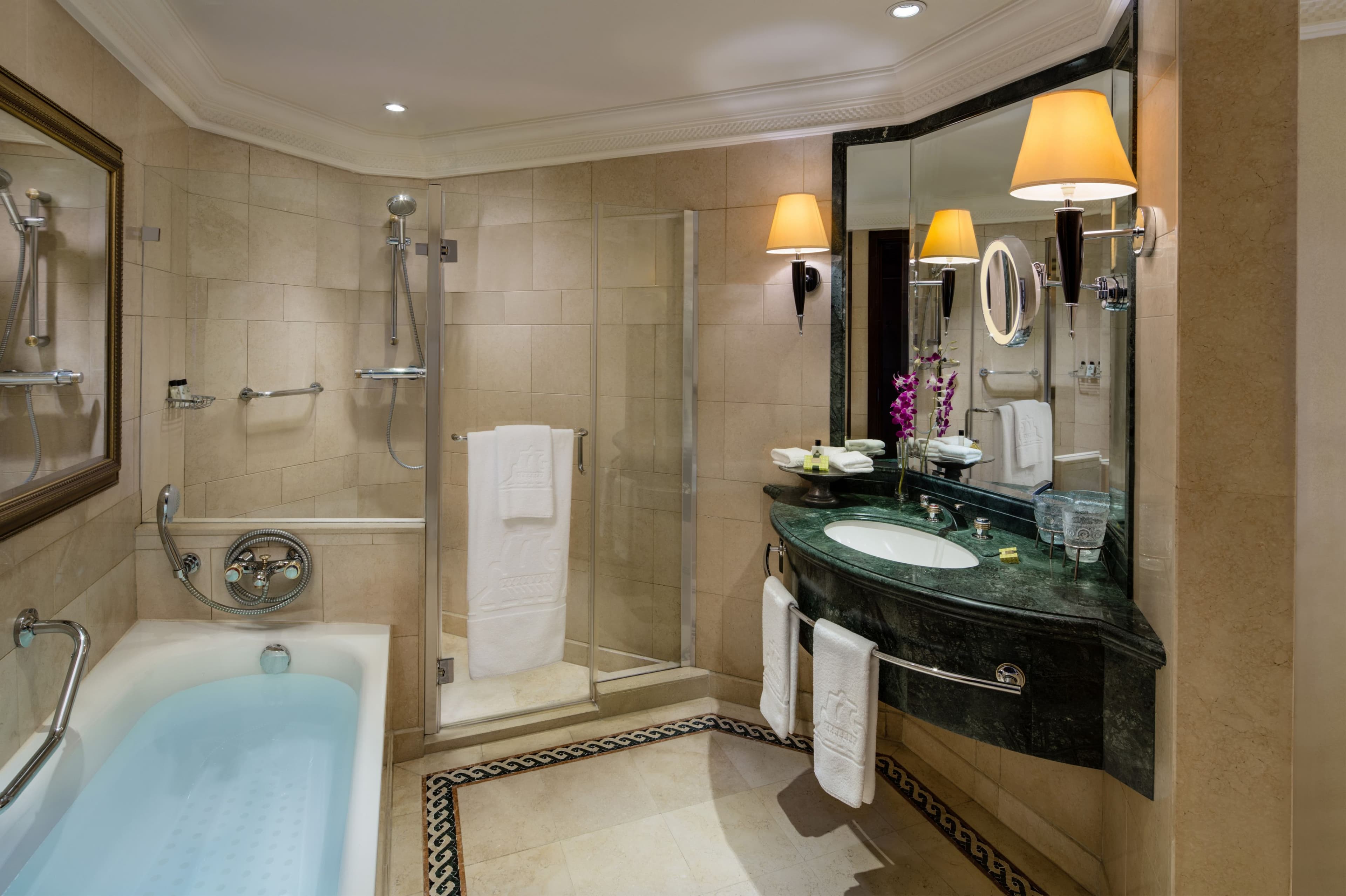 InterContinental Phoenicia Beirut — 15
