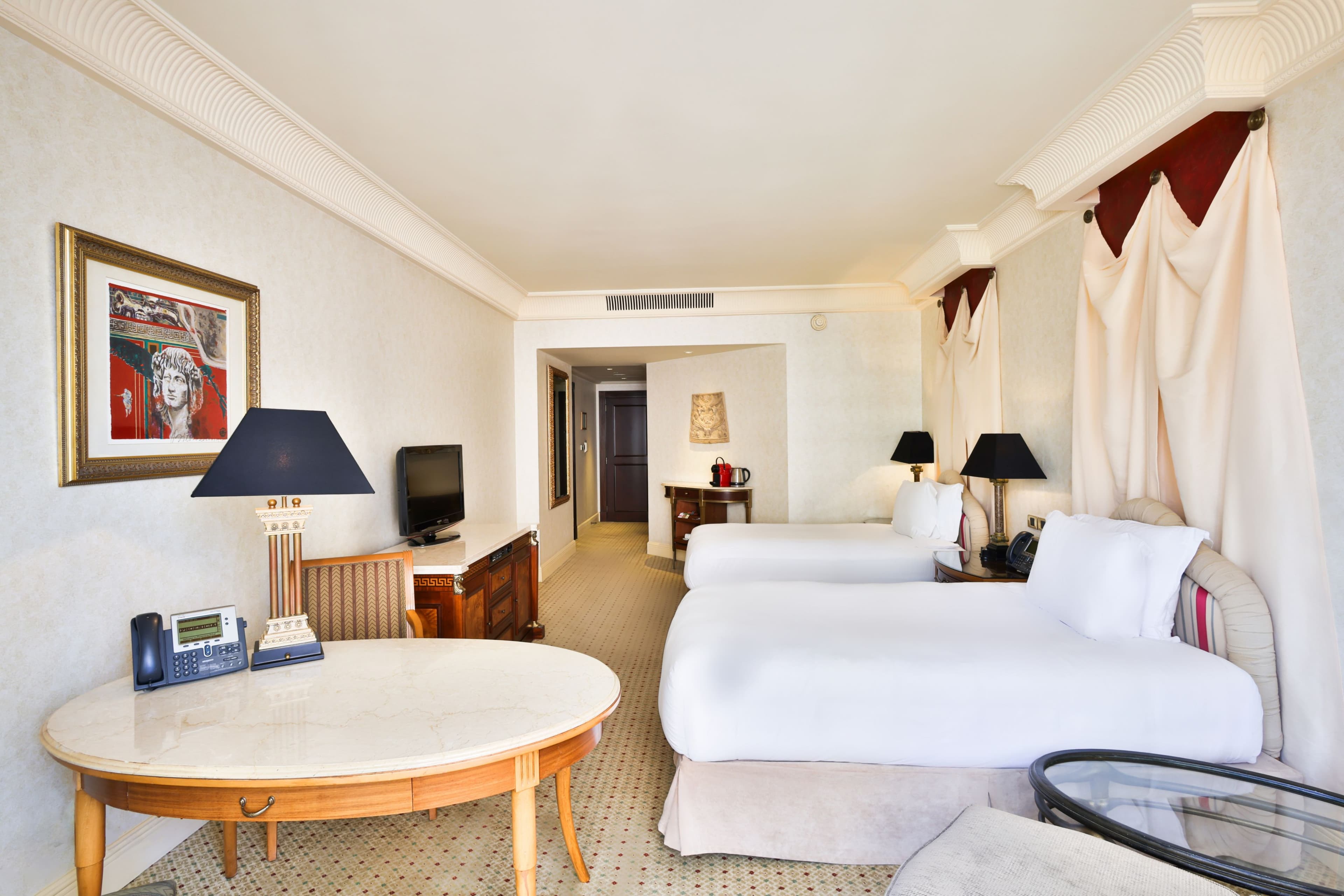 InterContinental Phoenicia Beirut — 40