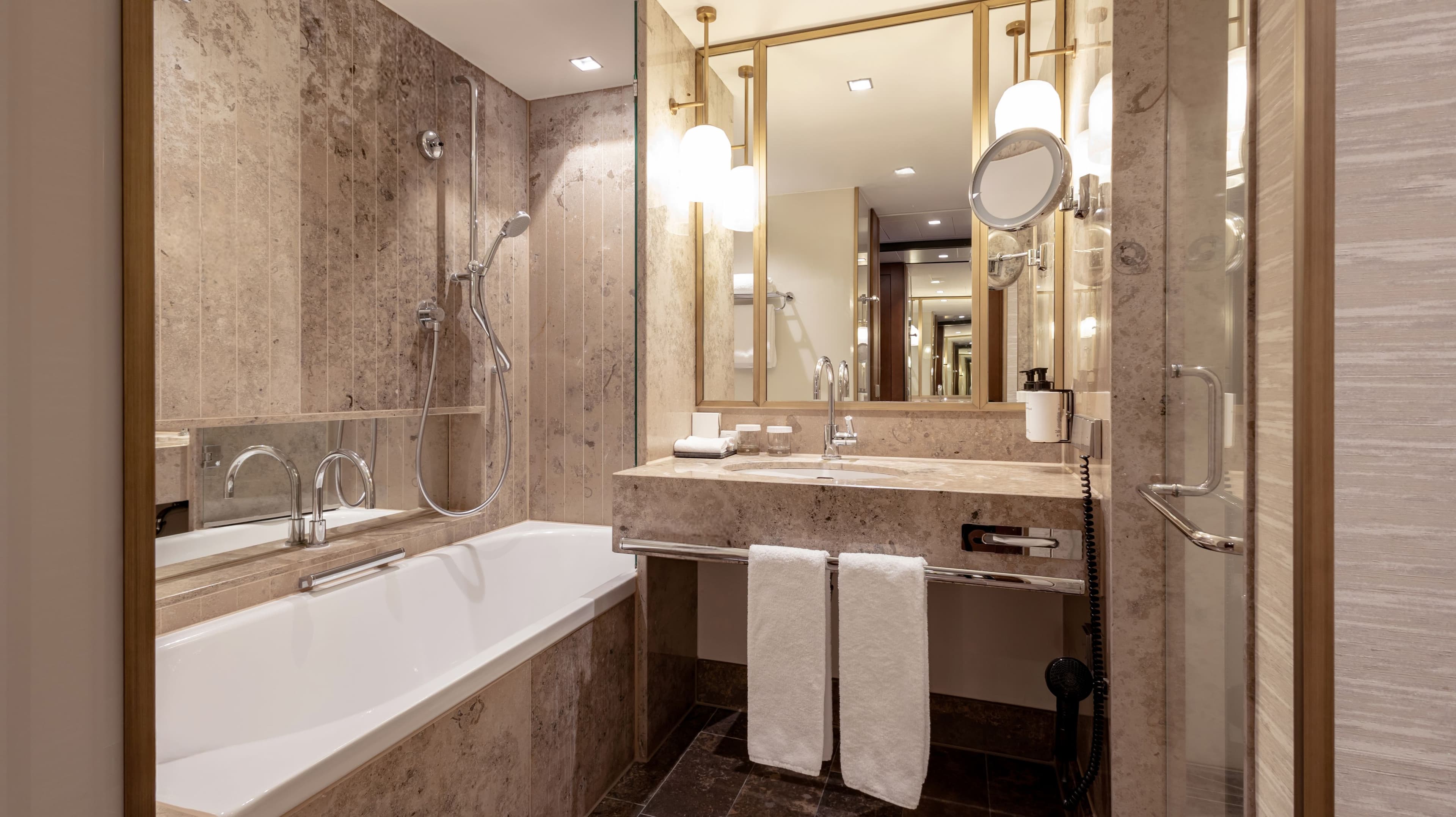 InterContinental Berlin — 18