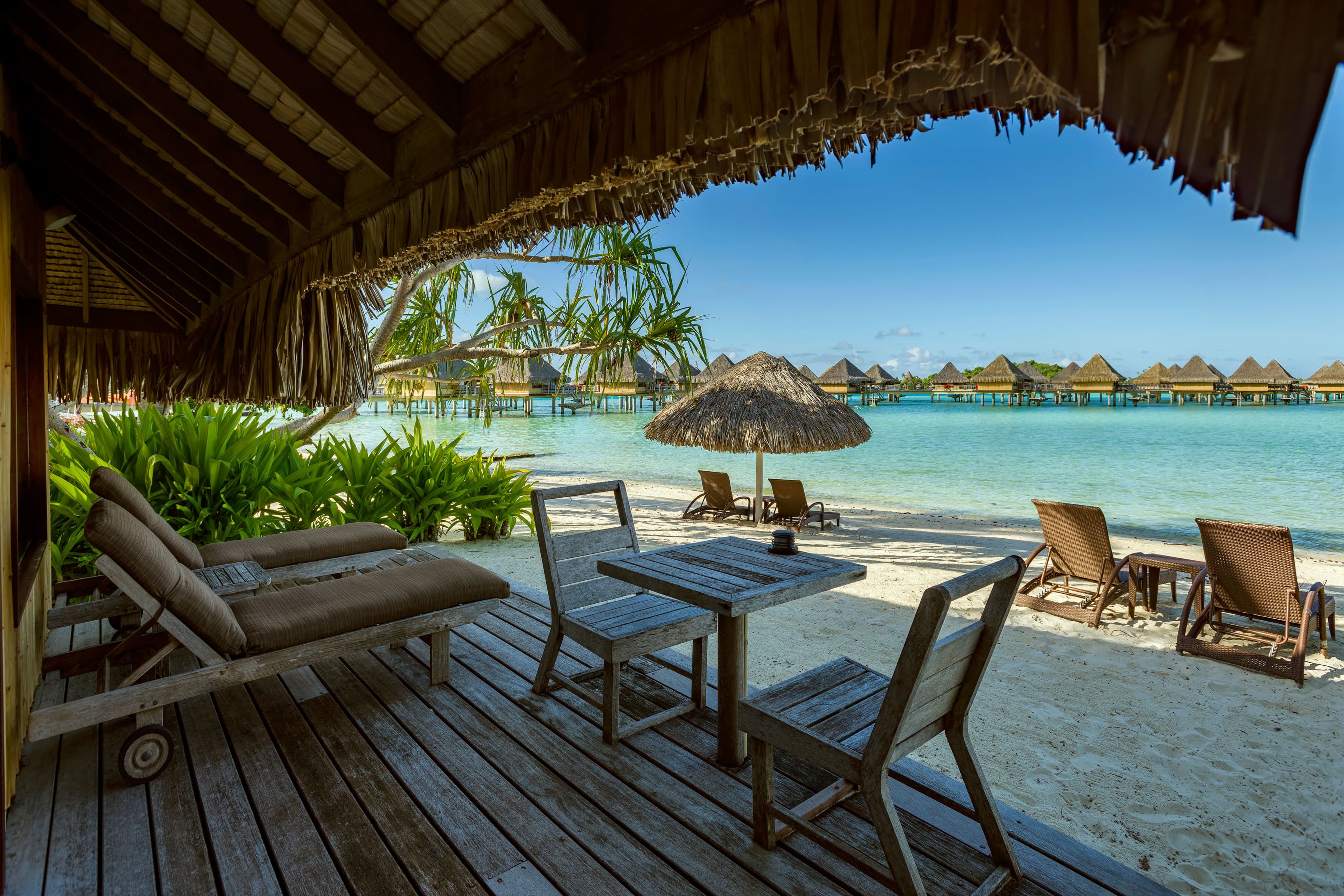 InterContinental Bora Bora Le Moana Resort - Image 2