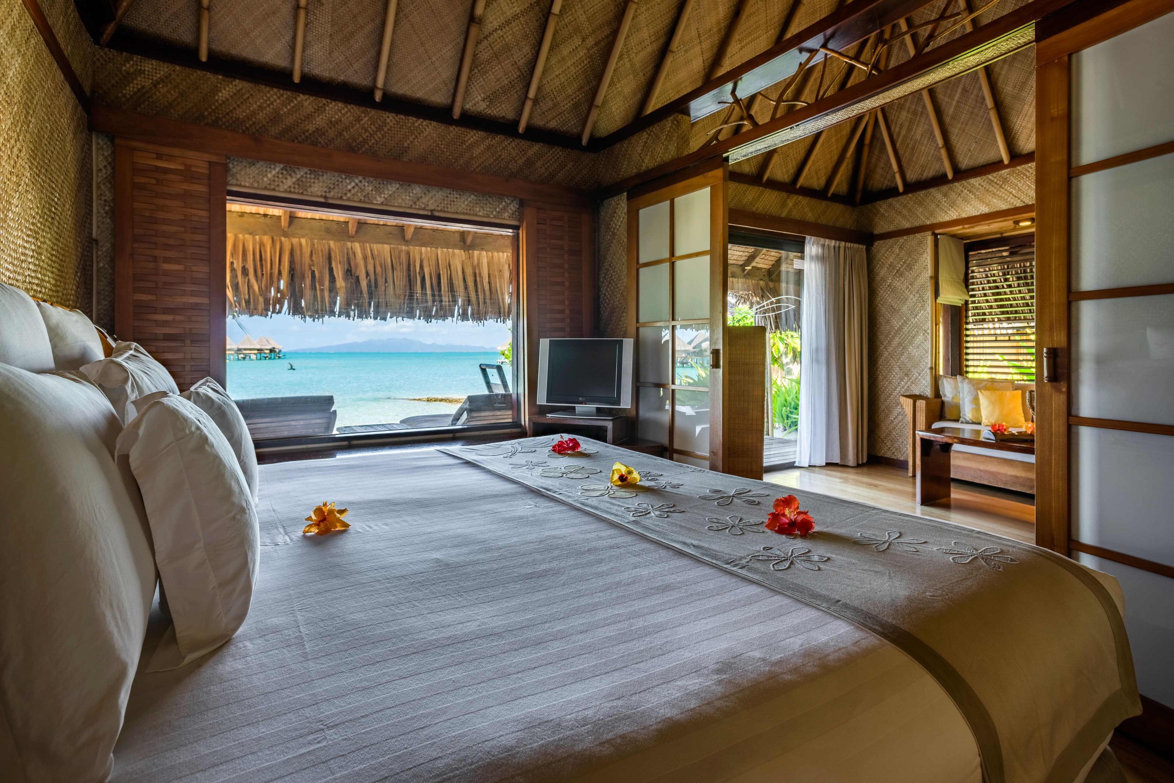 InterContinental Bora Bora Le Moana Resort - Image 5
