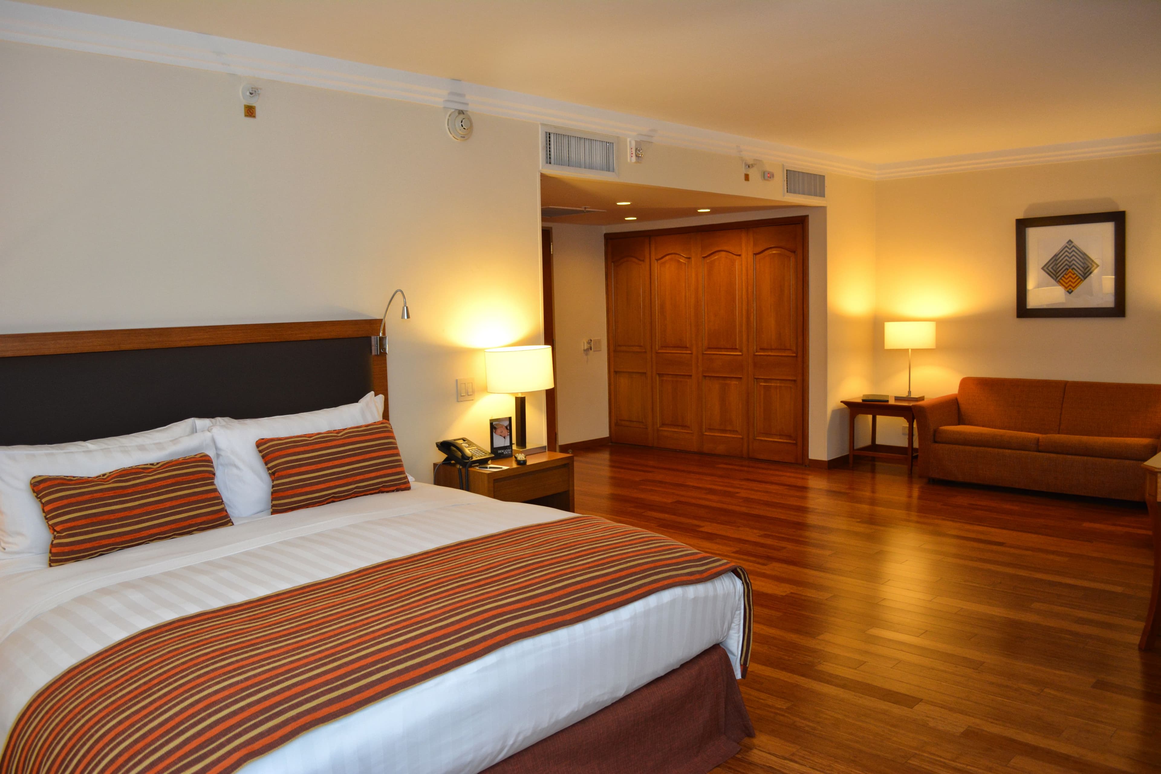InterContinental Cali - Image 2