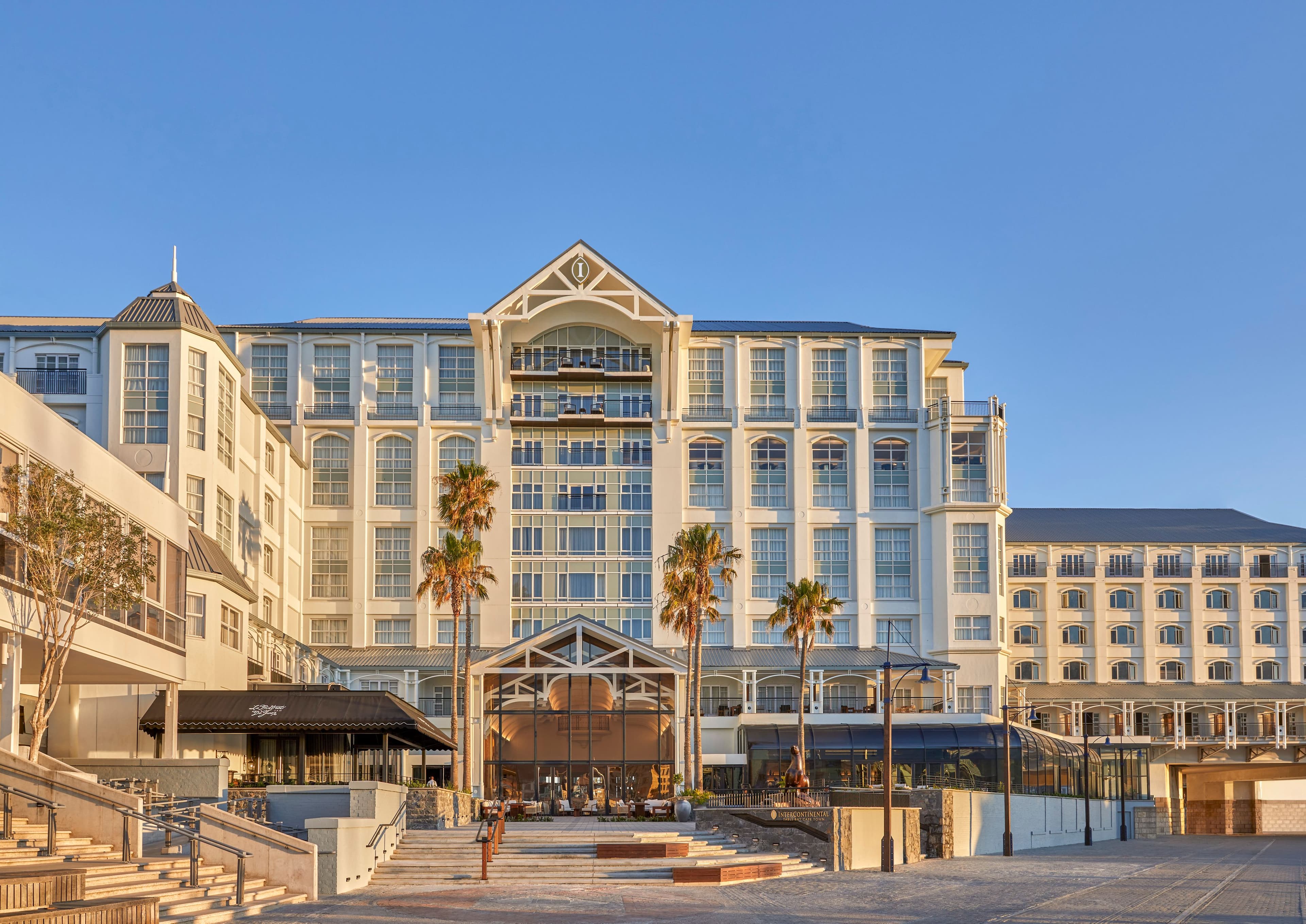 InterContinental Table Bay Cape Town - Image 1