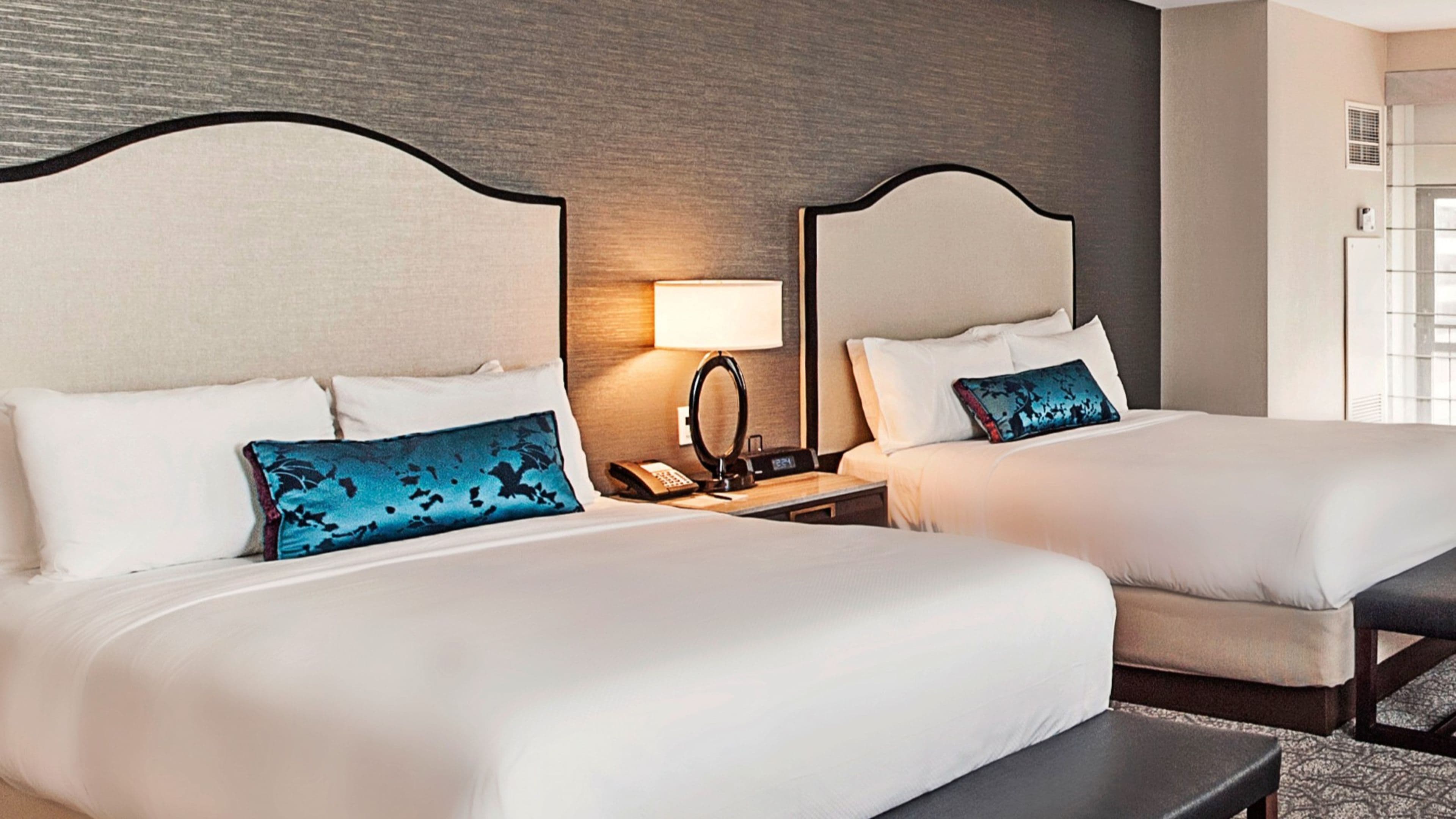 InterContinental Chicago Magnificent Mile — 3
