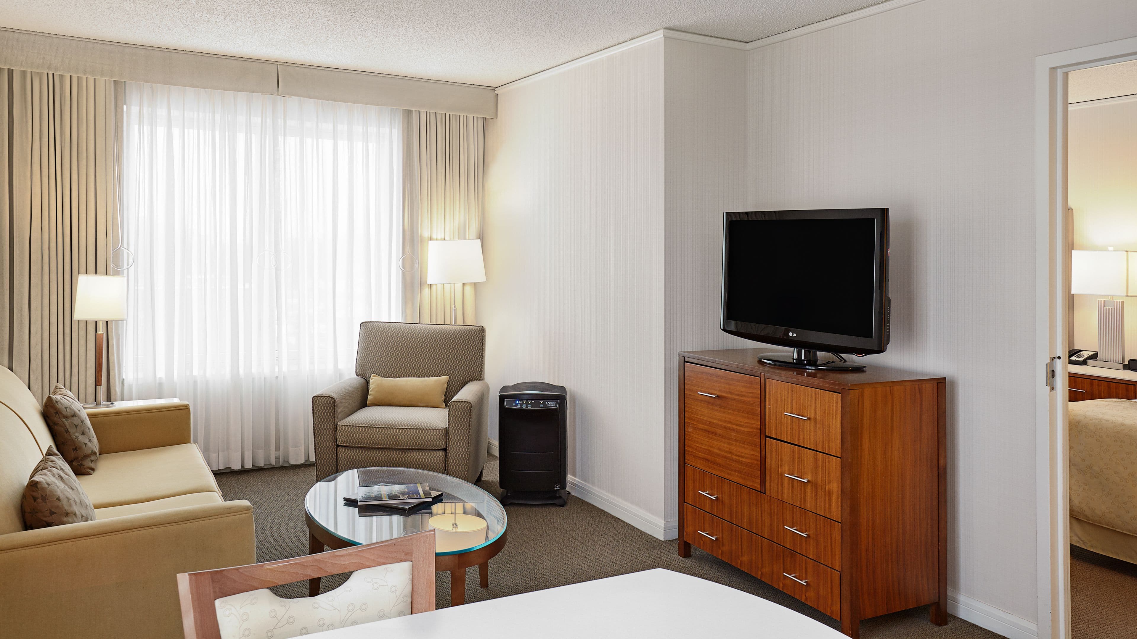 InterContinental Suites Hotel Cleveland — 6