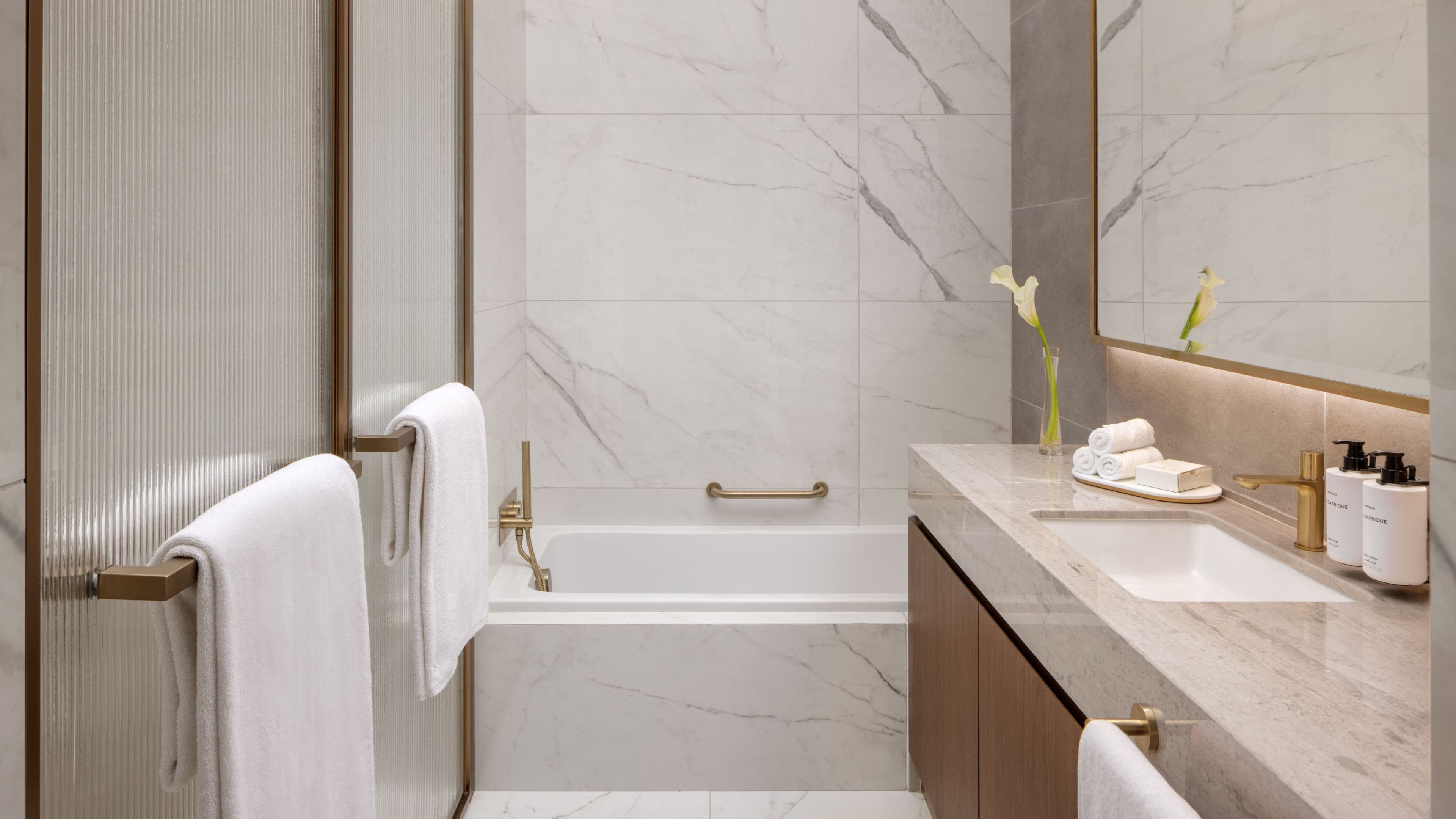 InterContinental Residences Dubai Business Bay - Image 3