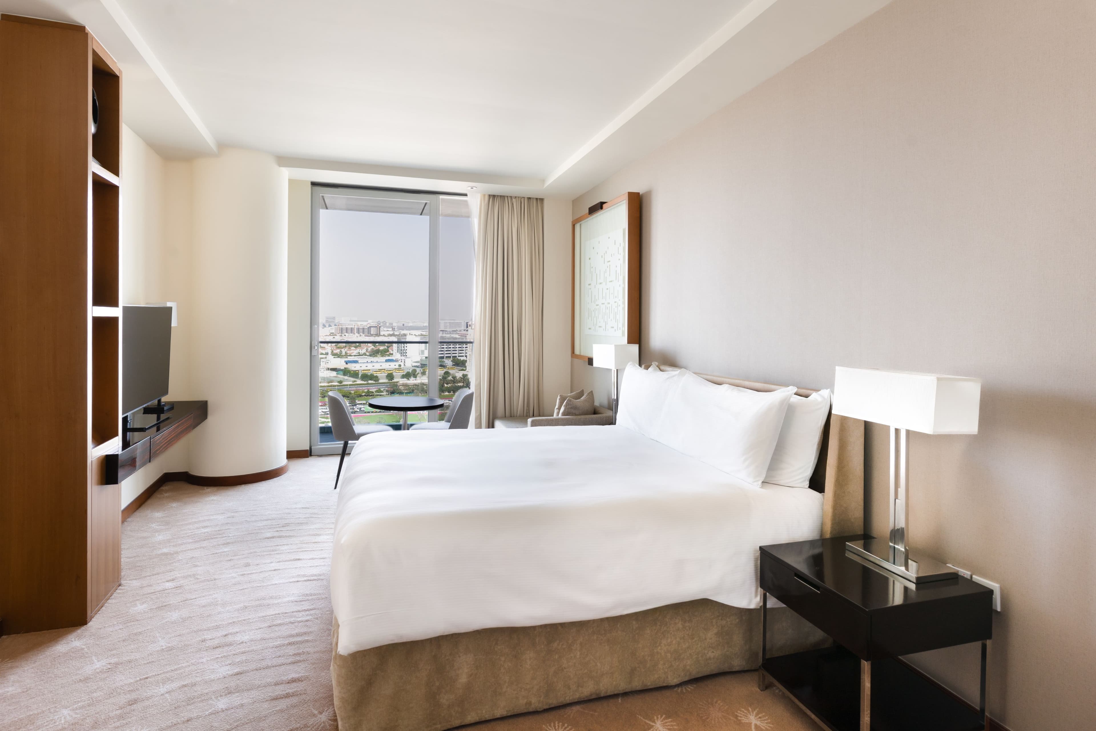 InterContinental Residence Suites Dubai F.C - Image 3