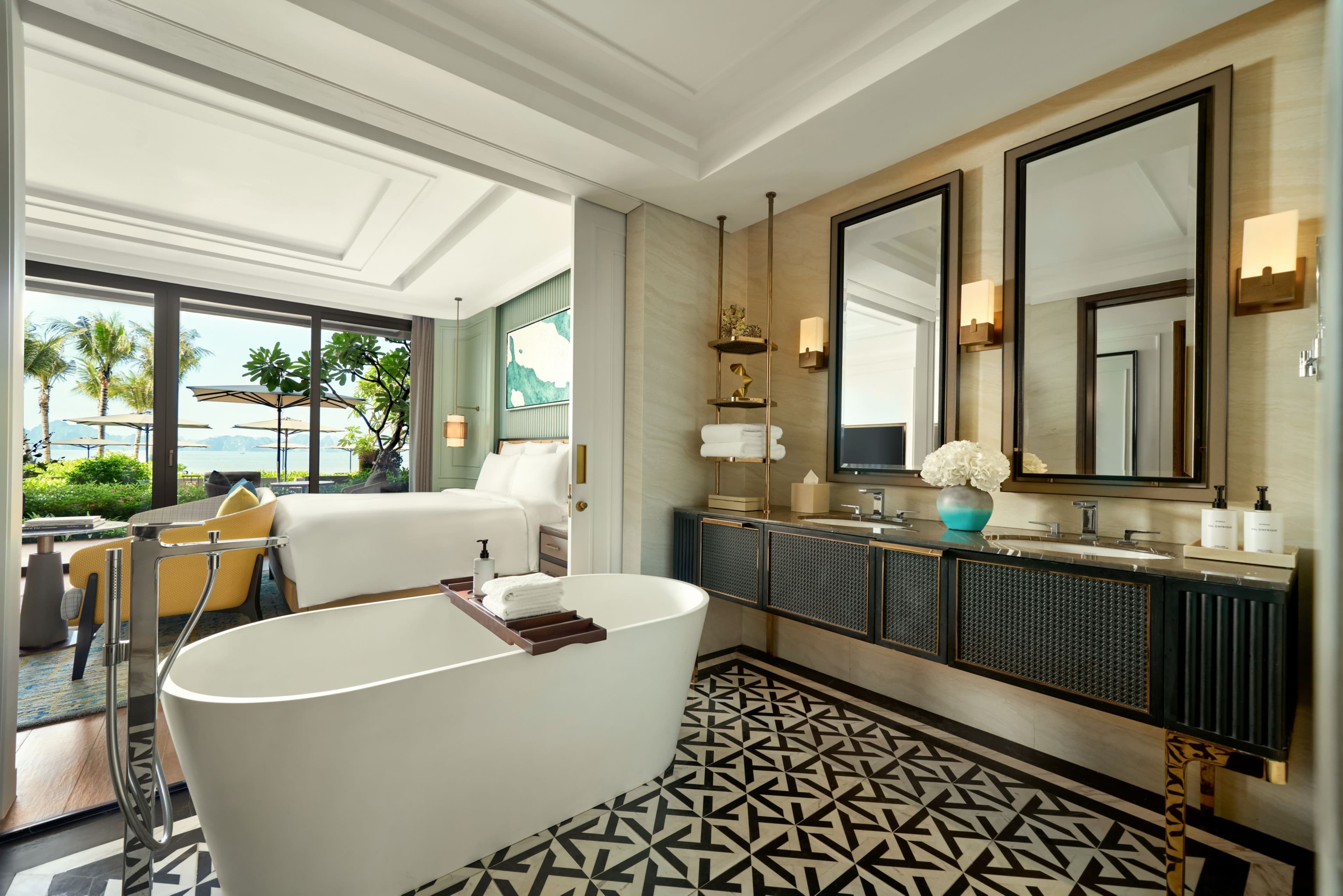 InterContinental Halong Bay Resort — 10